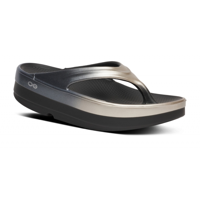 (正規品) 新品　OOFOS OOmega OOlala stacked 25 OOFOS / Women's OOmega OOlala Stacked Sandal