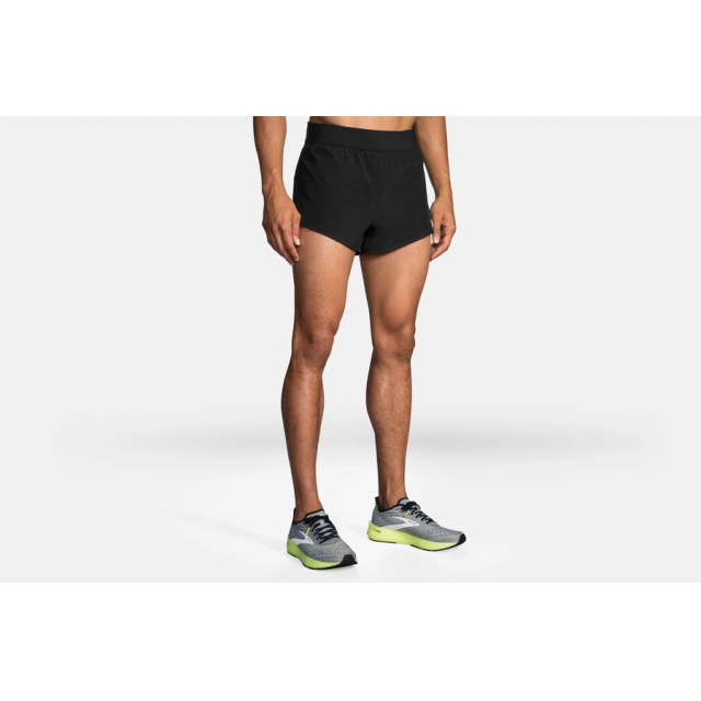 Brooks Running / Men's Sherpa 3" Split Short