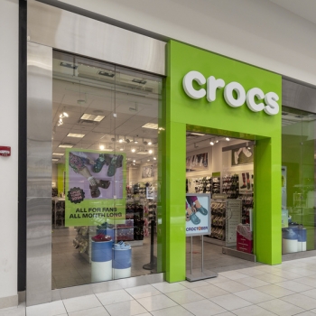 Crocs at Fashion Outlets Chicago 60018