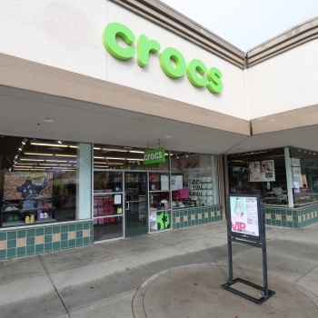 Crocs at Gilroy Premium Outlet