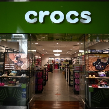 Crocs at Ontario Mills