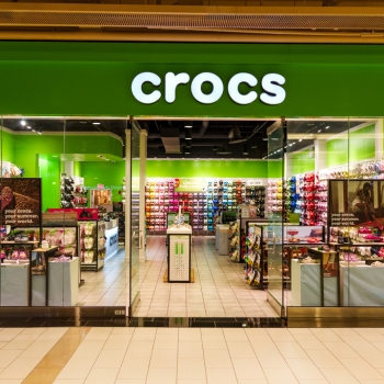 Crocs at Palisades Mall