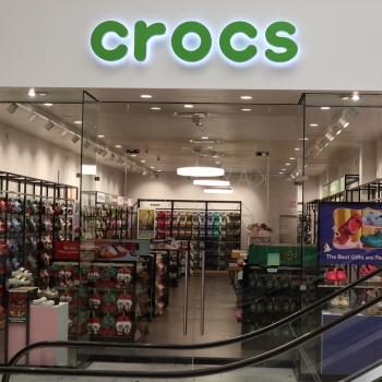 Crocs at La Palmera