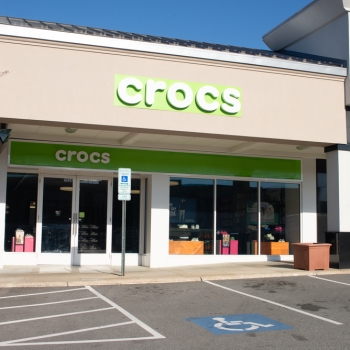 Crocs at Friendly Center