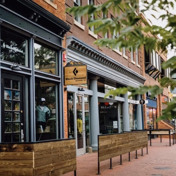 Black Diamond Boulder