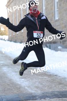 https://s3.amazonaws.com/media.marathon-photos.com/photos/Sports/STCA/2019/Hypothermic%20Half%20Montreal/fullsize/HMAA1084.jpeg