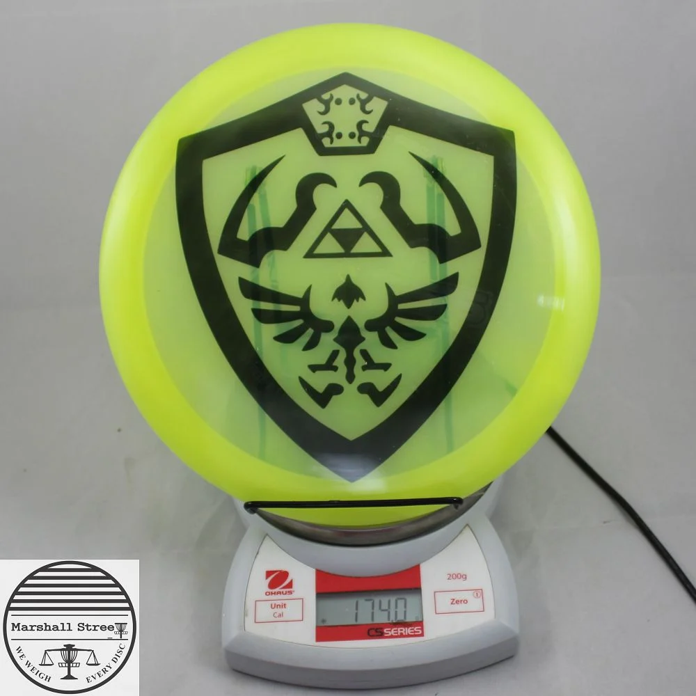 Lucid Witness, Hylian Shield