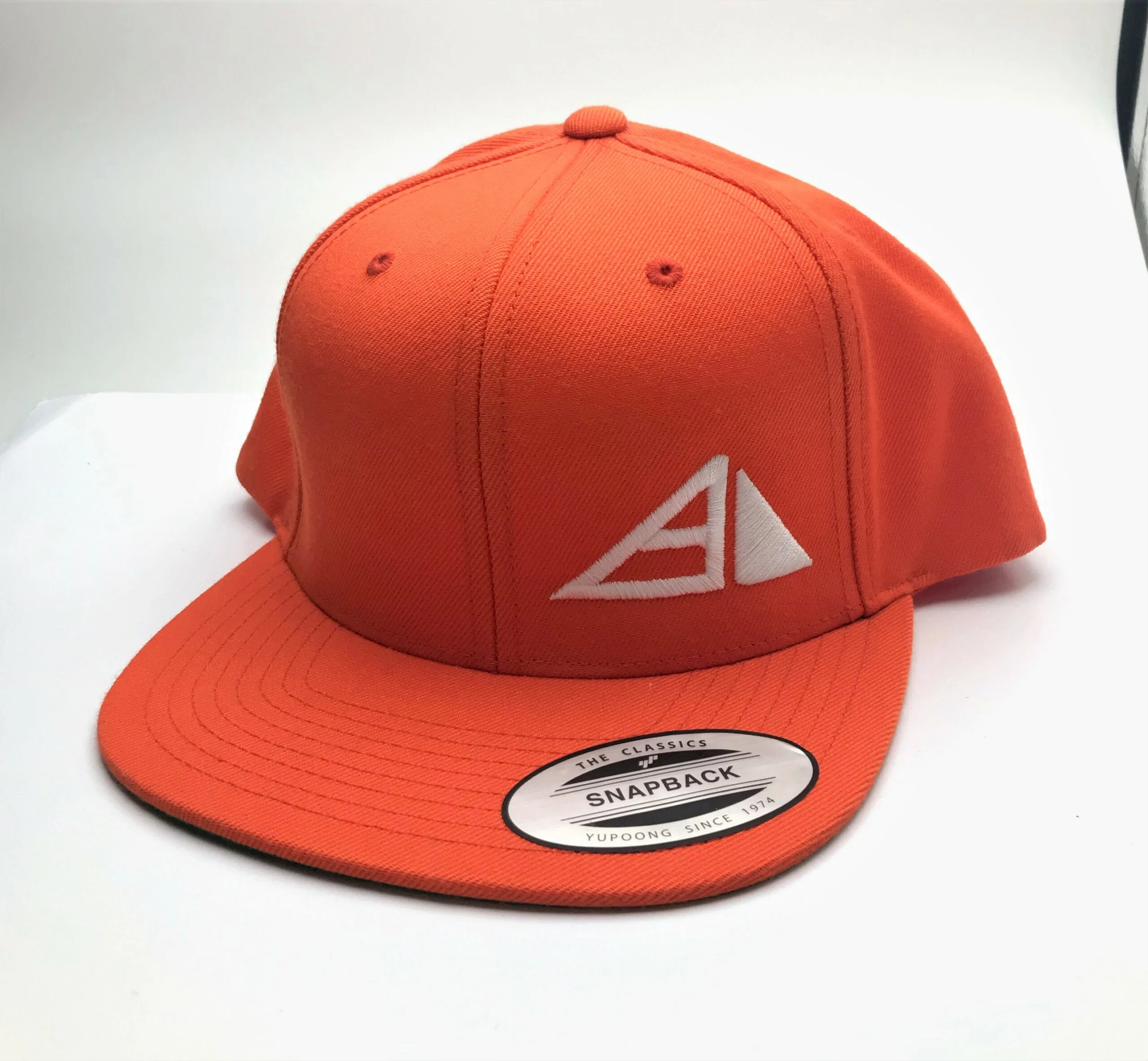 Axiom Snapback, Icon Hat