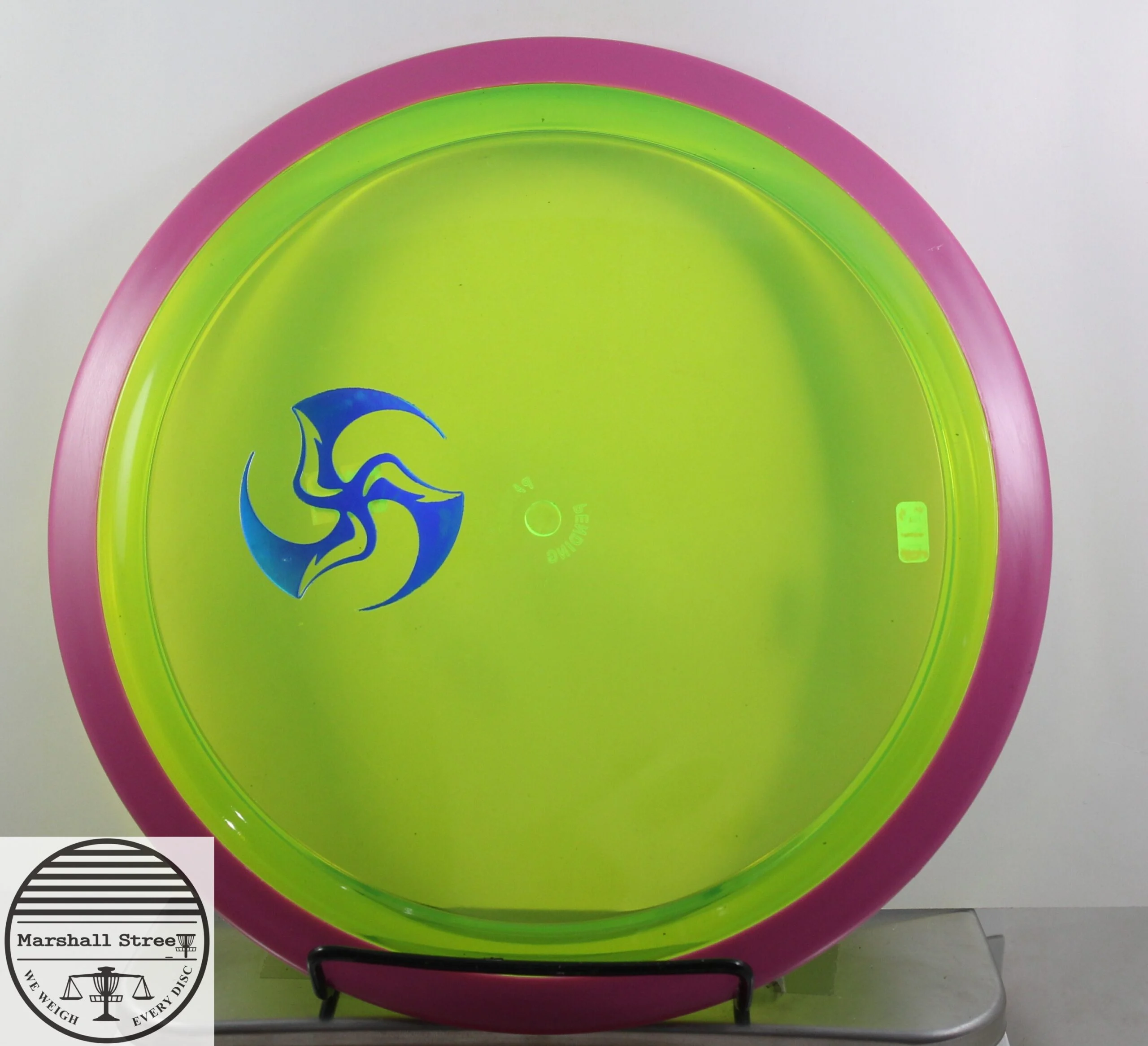 Proton Vanish, Trifly