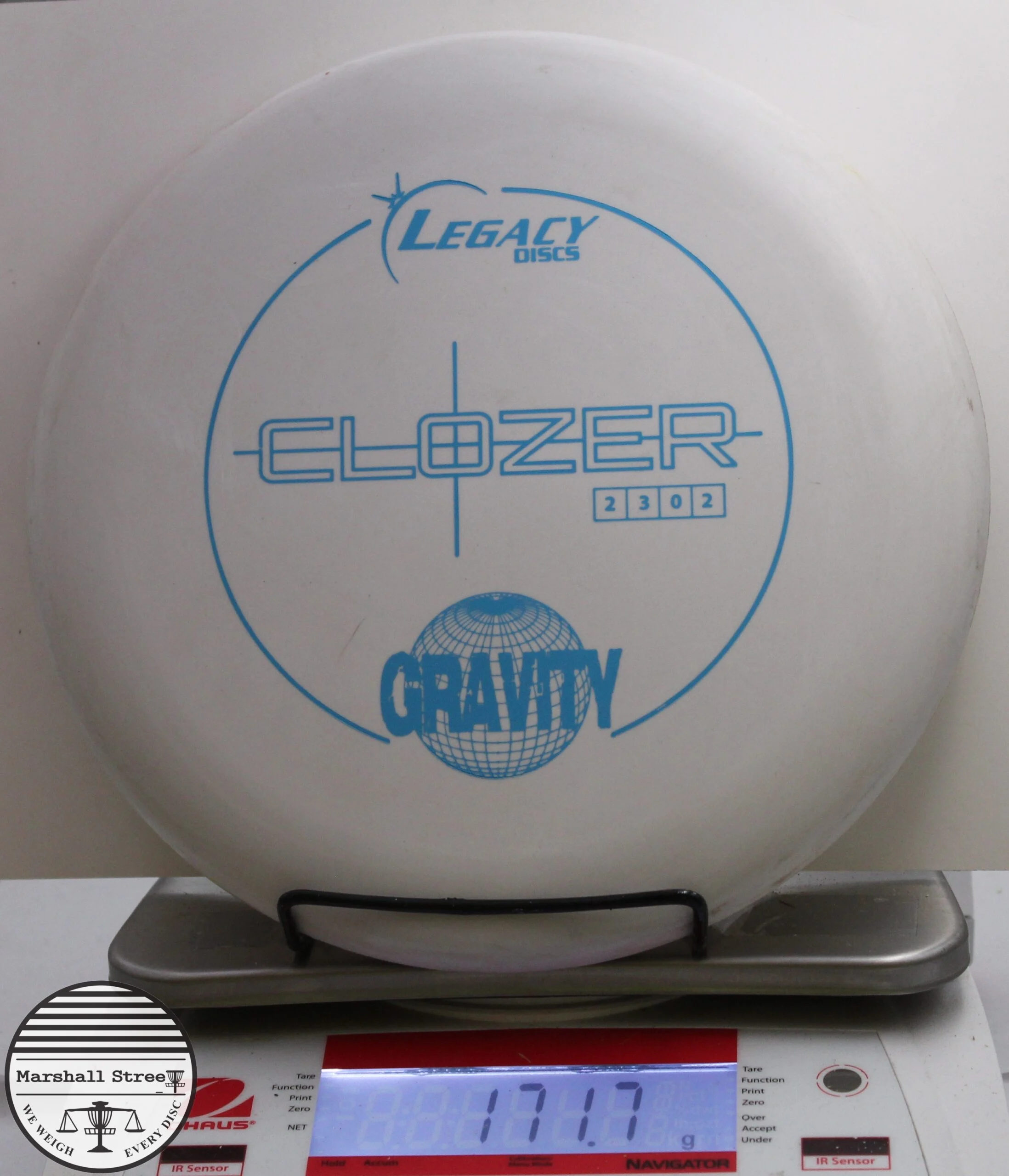 109985.jpg Gravity Clozer - #65 White, 172