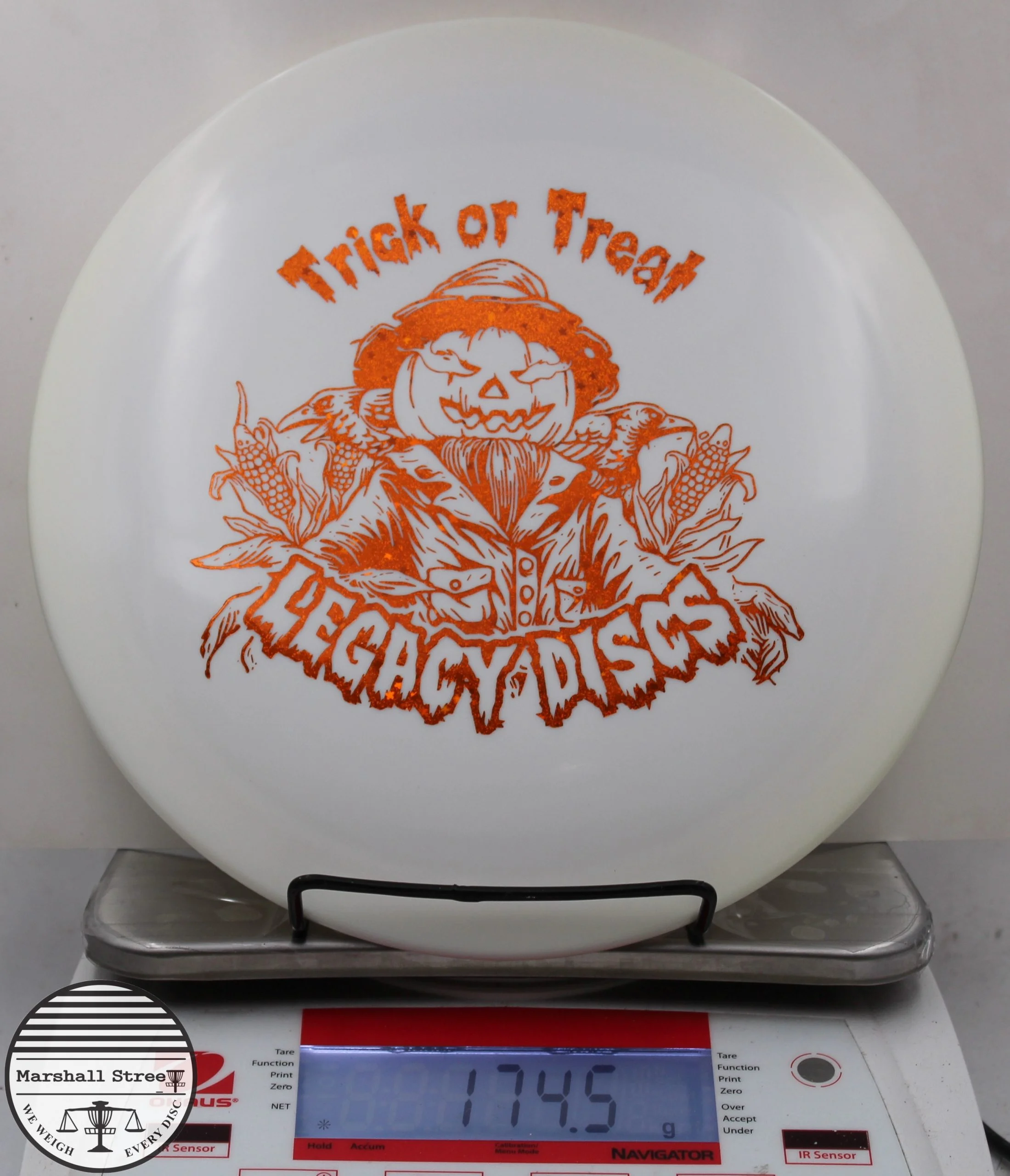 177961.jpg Icon Fighter, Trick Or Treat - #04 Whiteish, 175