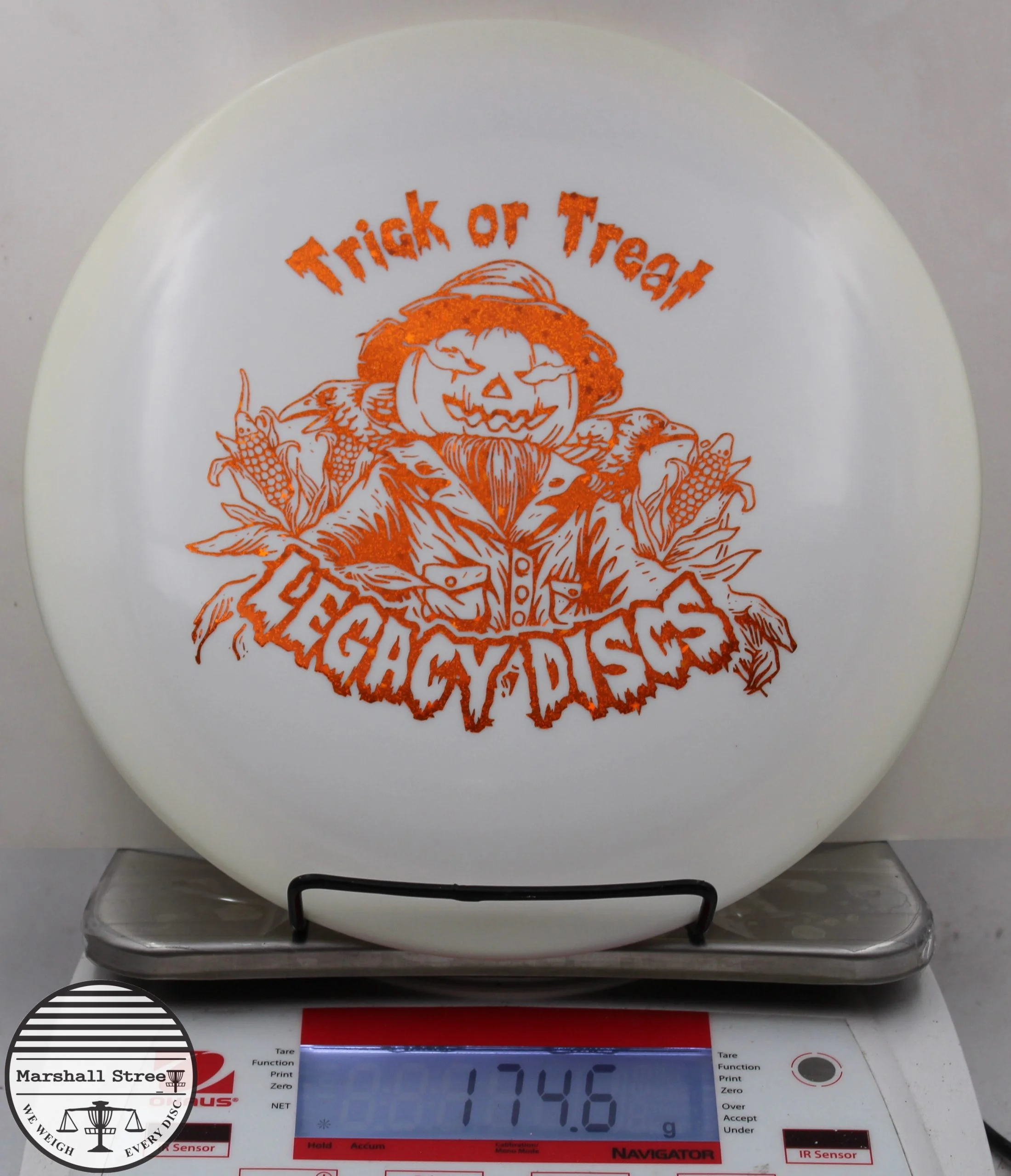 177960.jpg Icon Fighter, Trick Or Treat - #03 Whiteish, 175