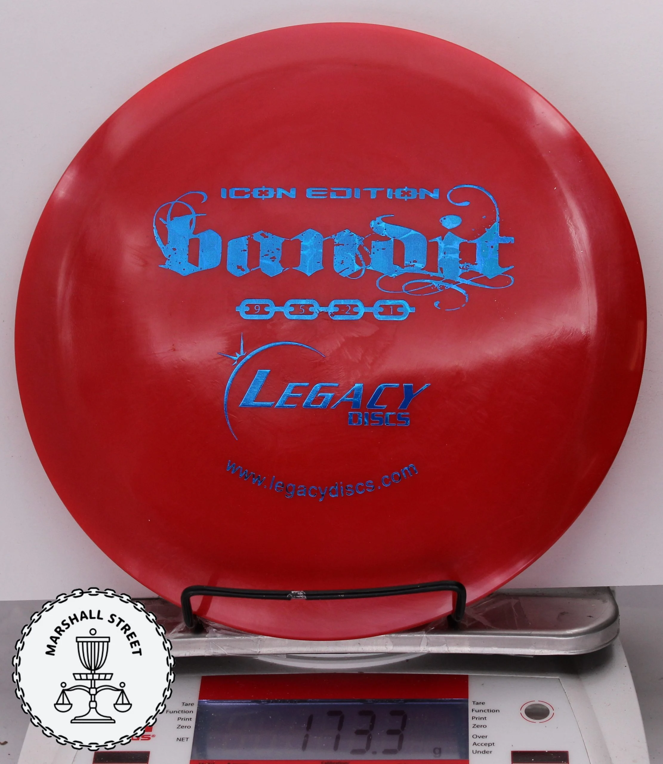 61505.jpg Icon Bandit - #13 Red, 173