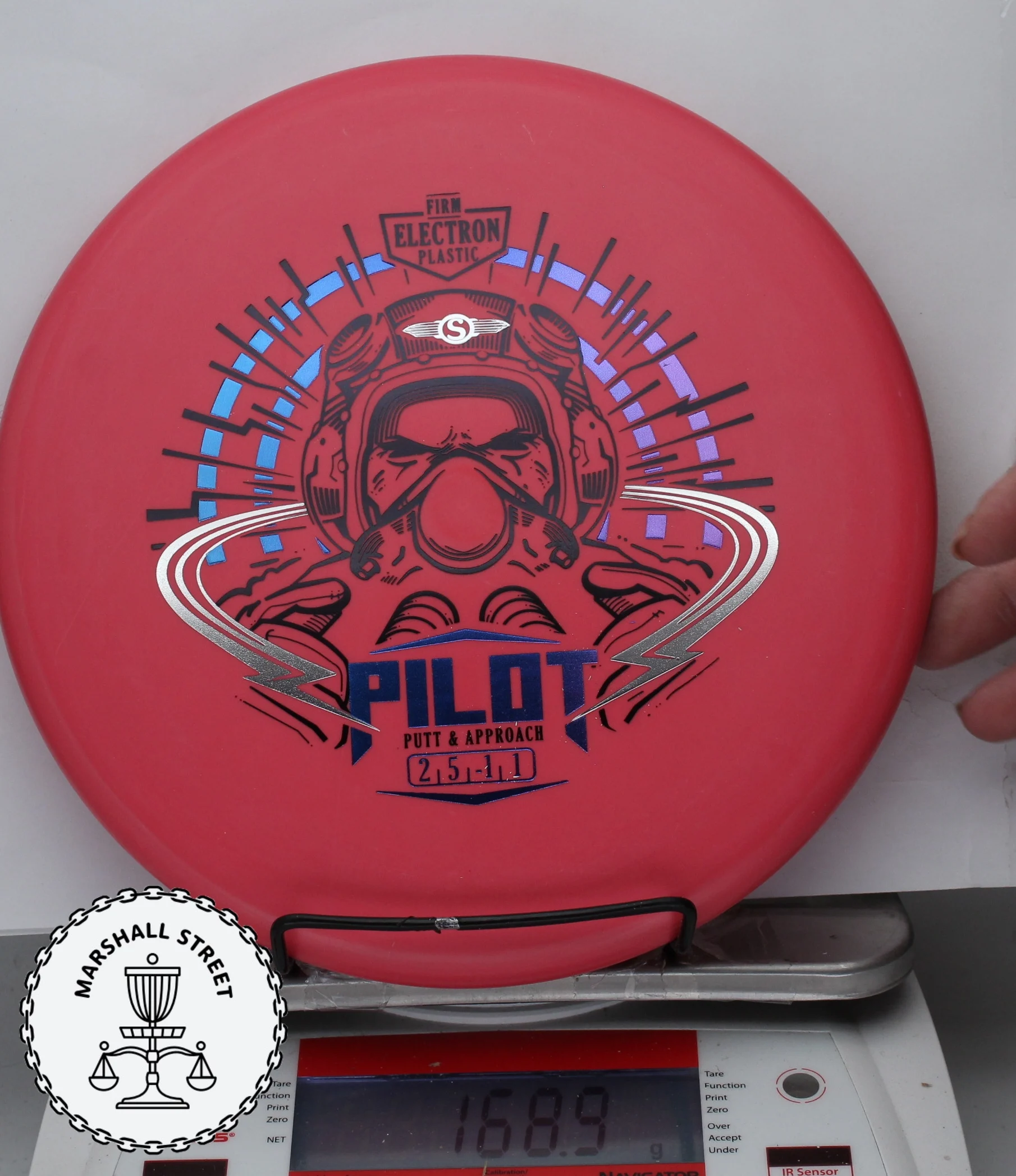 267987.jpg Electron Firm Pilot - #26 Red, 169