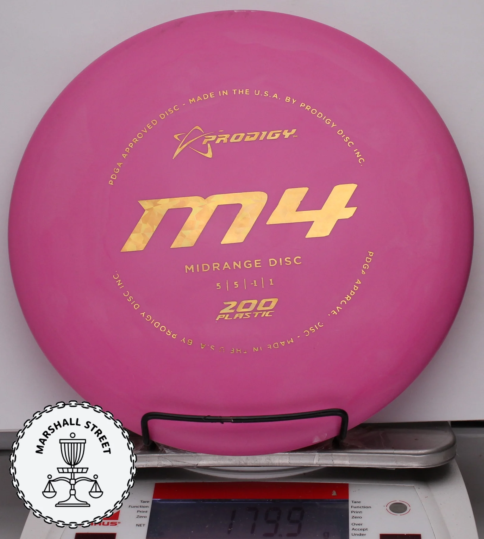 6799.jpg Prodigy M4, 200 - #24 Magenta, 180
