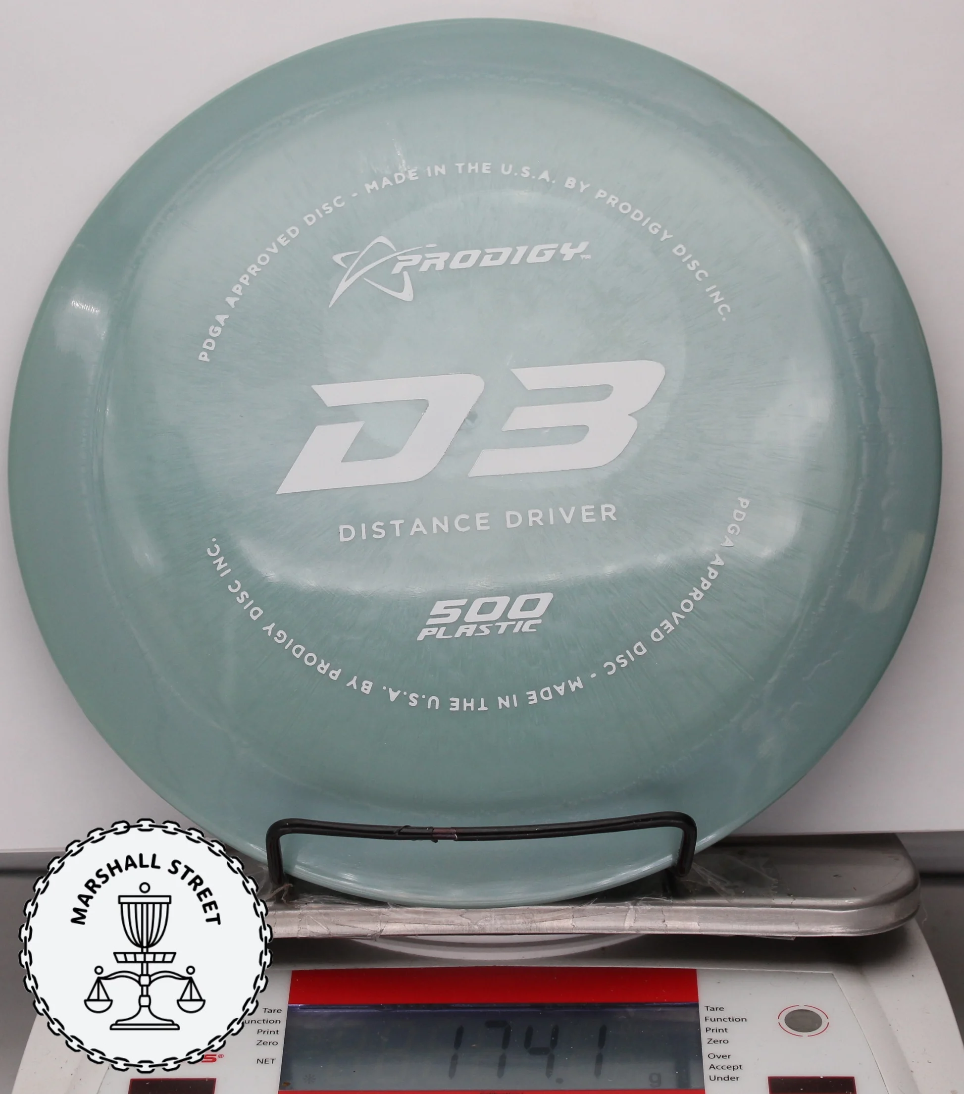 11460.jpg Prodigy D3, 500 - #31 PaleBlue, 174