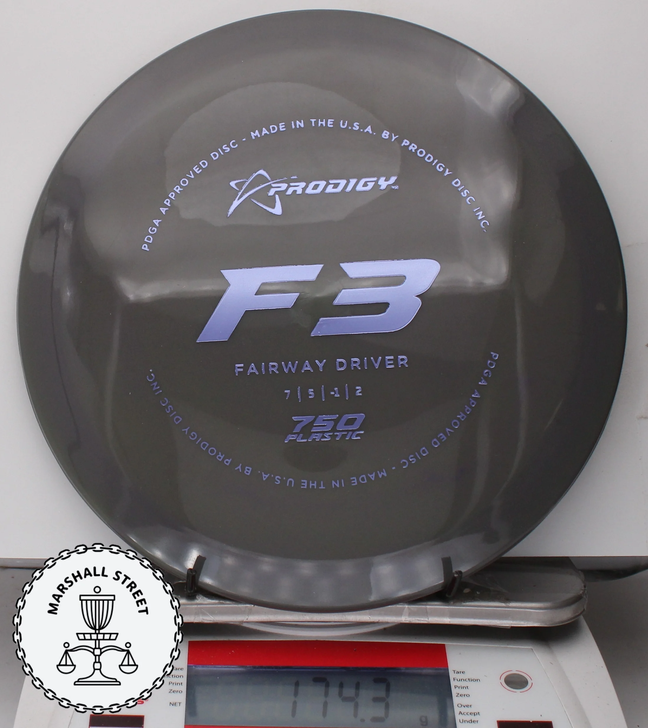 37362.jpg Prodigy F3, 750 - #46 Dark, 174