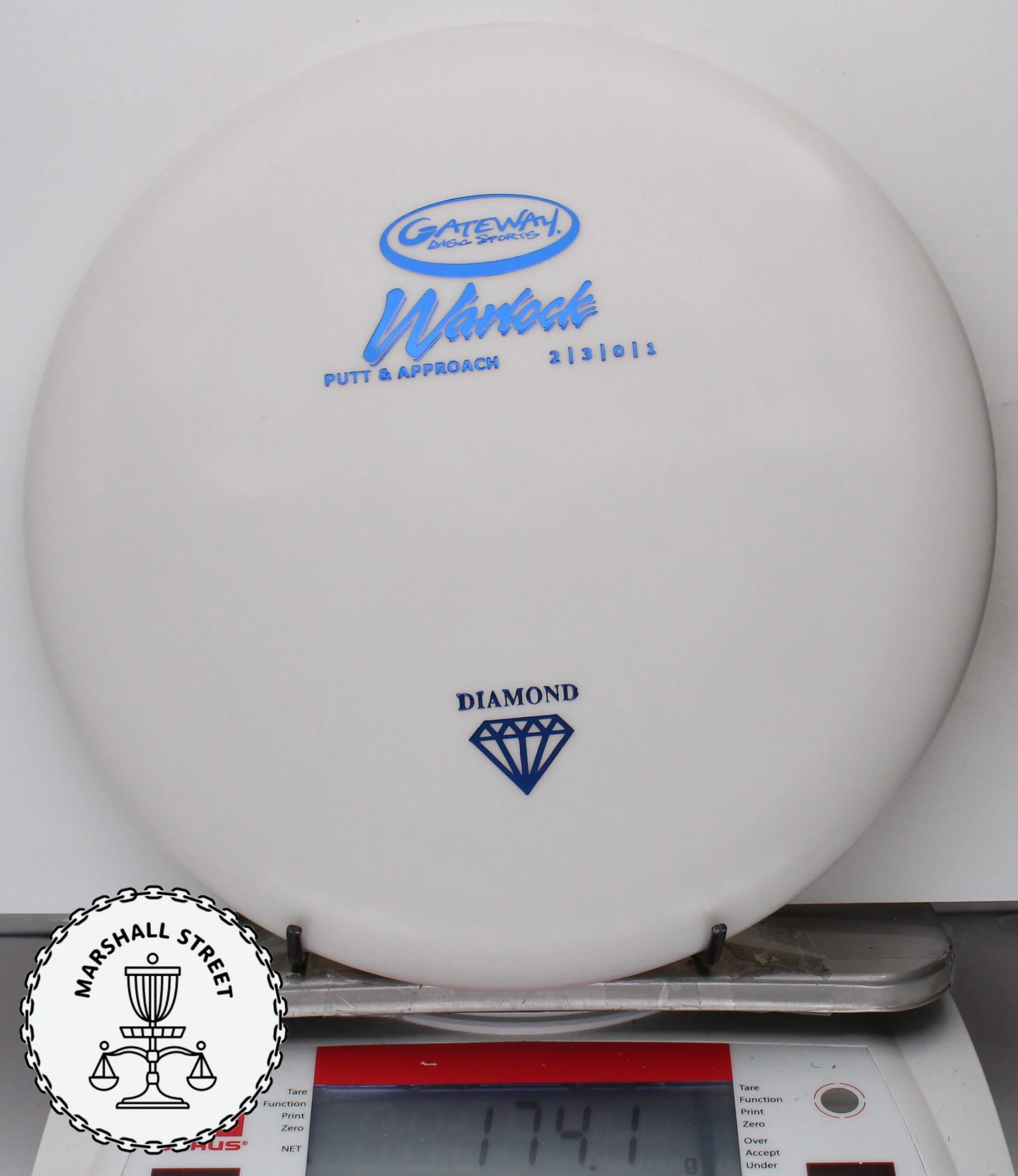 41132.jpg Diamond Warlock - #24 White, 174