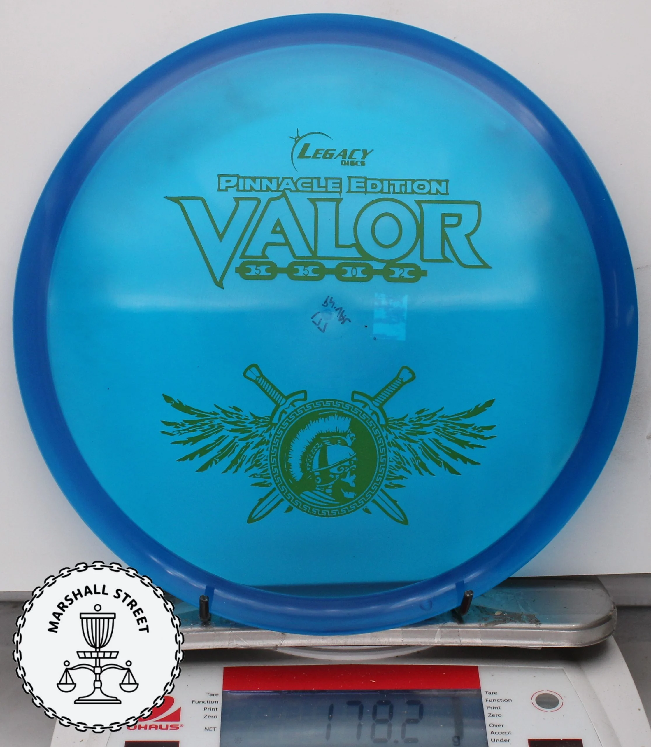 115893.jpg Pinnacle Valor - #40 Blue, 178