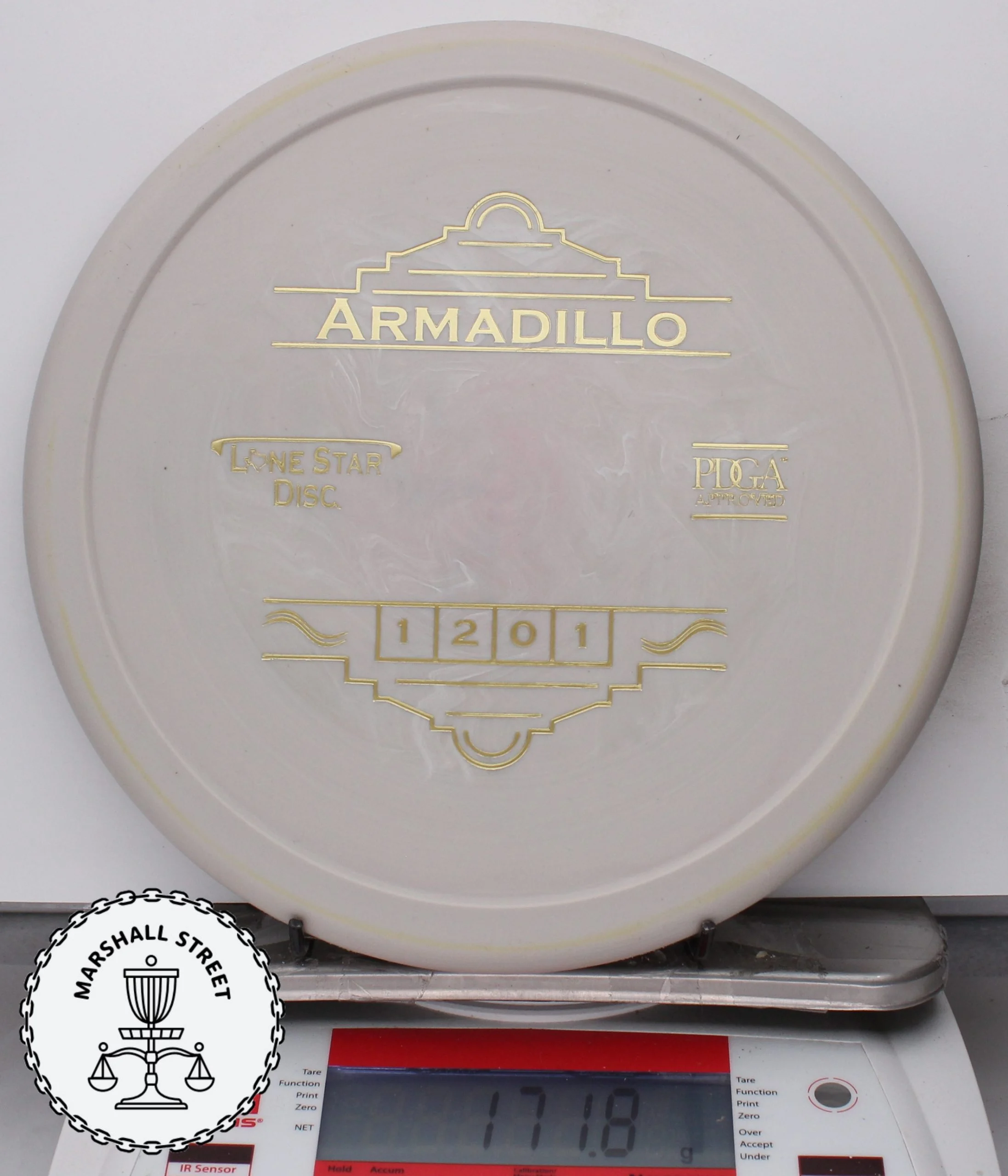 105858.jpg Armadillo, Victor 2 - #14 Whiteish, 172