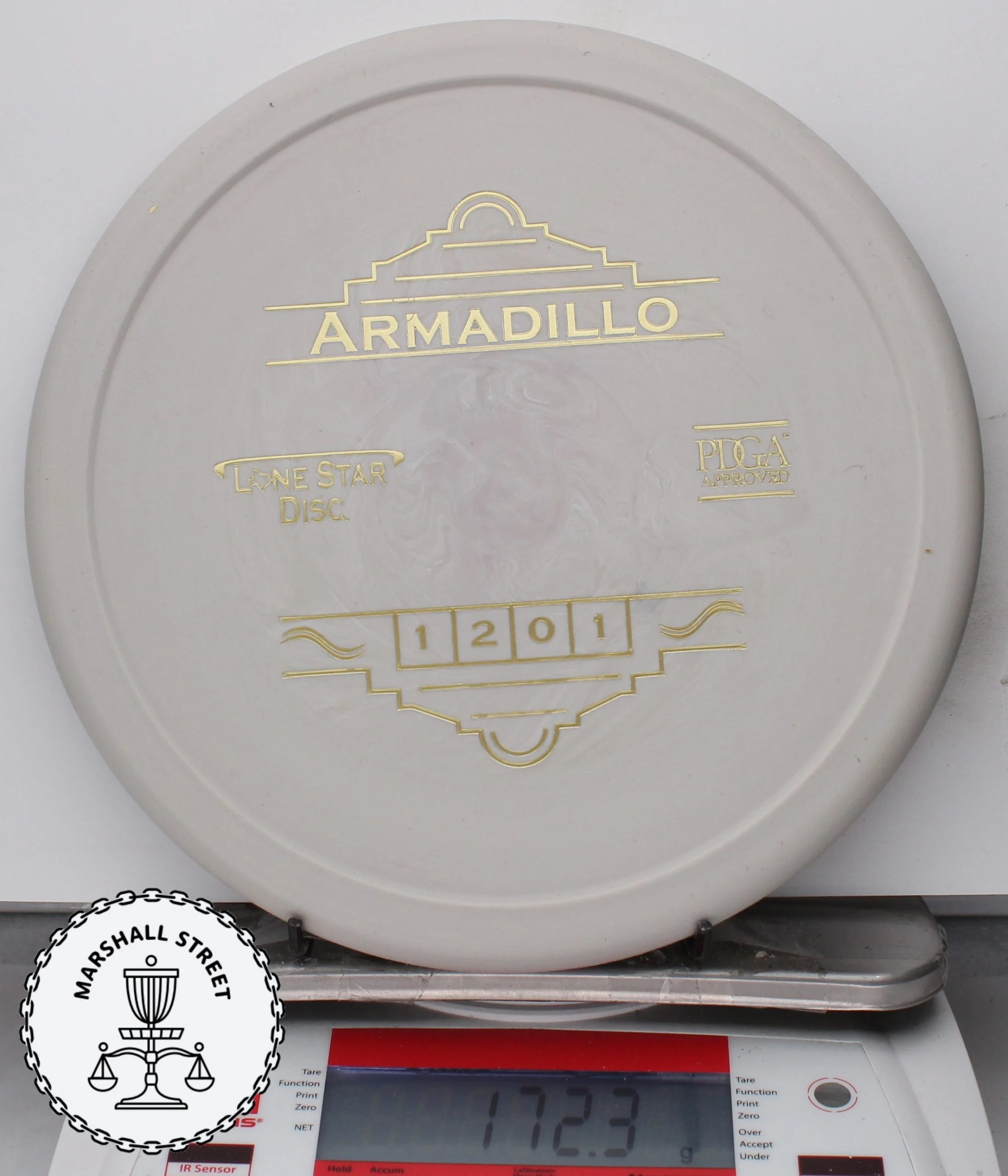 105874.jpg Armadillo, Victor 2 - #28 Whiteish, 172