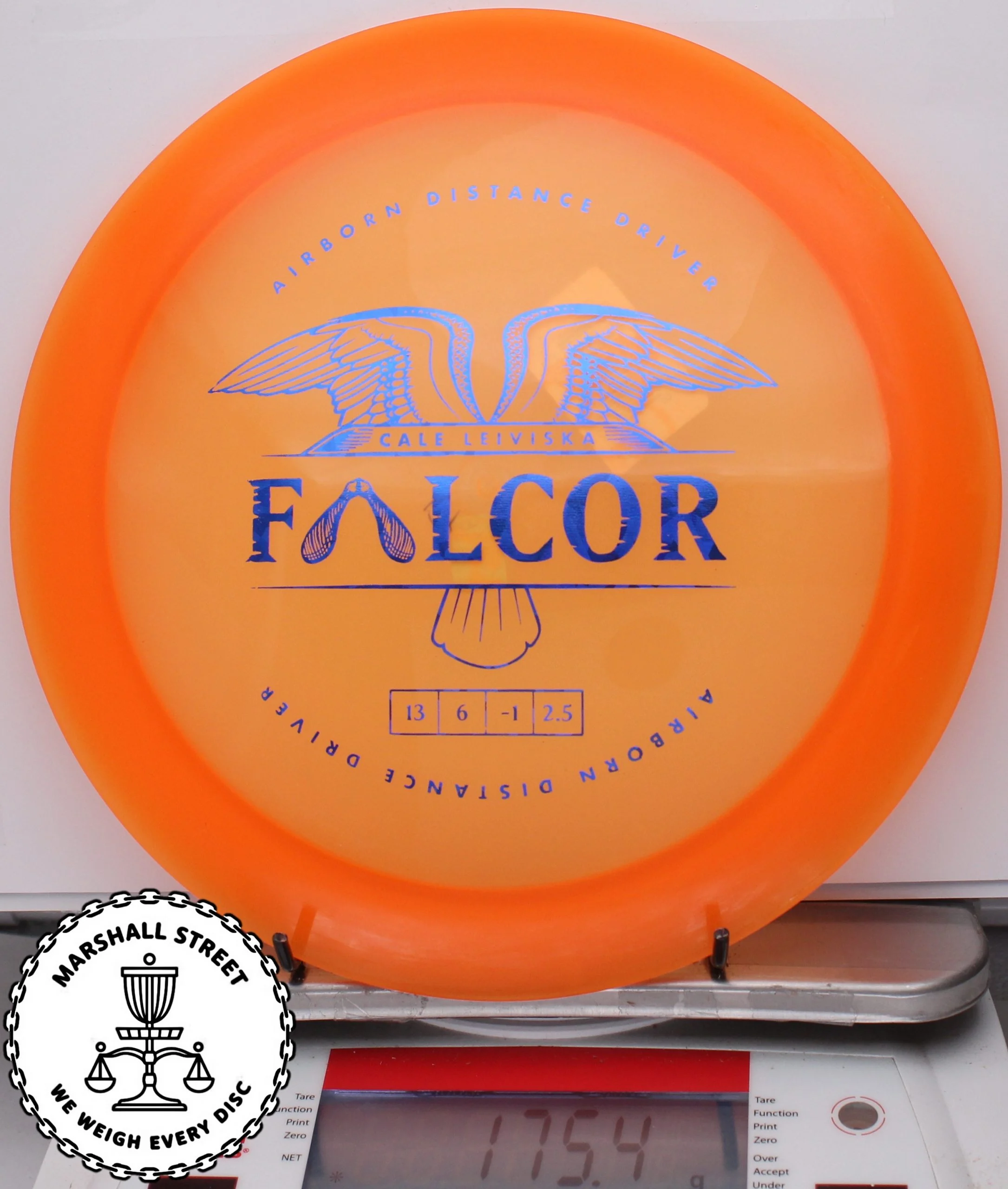 137301.jpg Airborn Falcor, 400 - Cale Leiviska - #16 Orange, 175