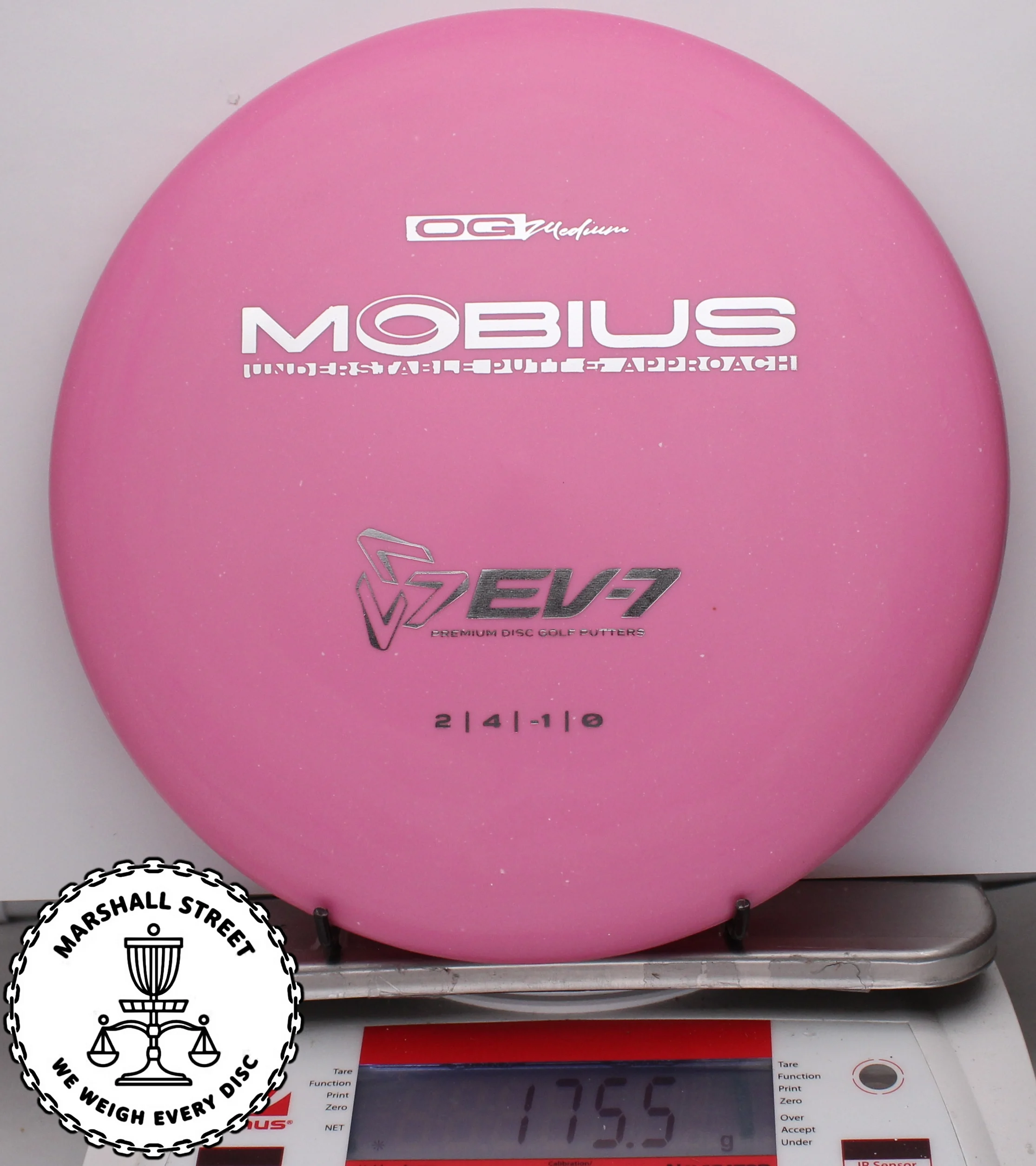 133801.jpg EV-7 Mobius, OG Medium - #25 Pink, 175