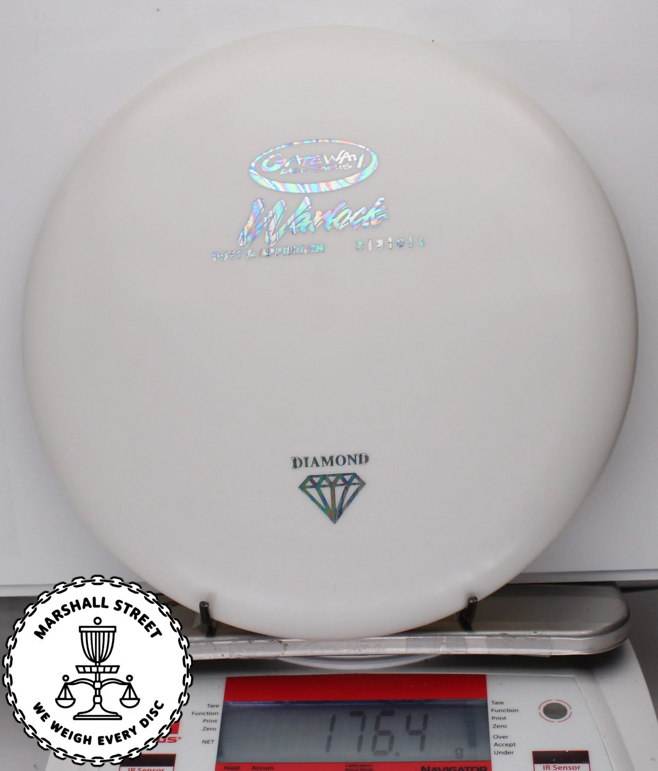156755.jpg Diamond Warlock - #33 White, 176