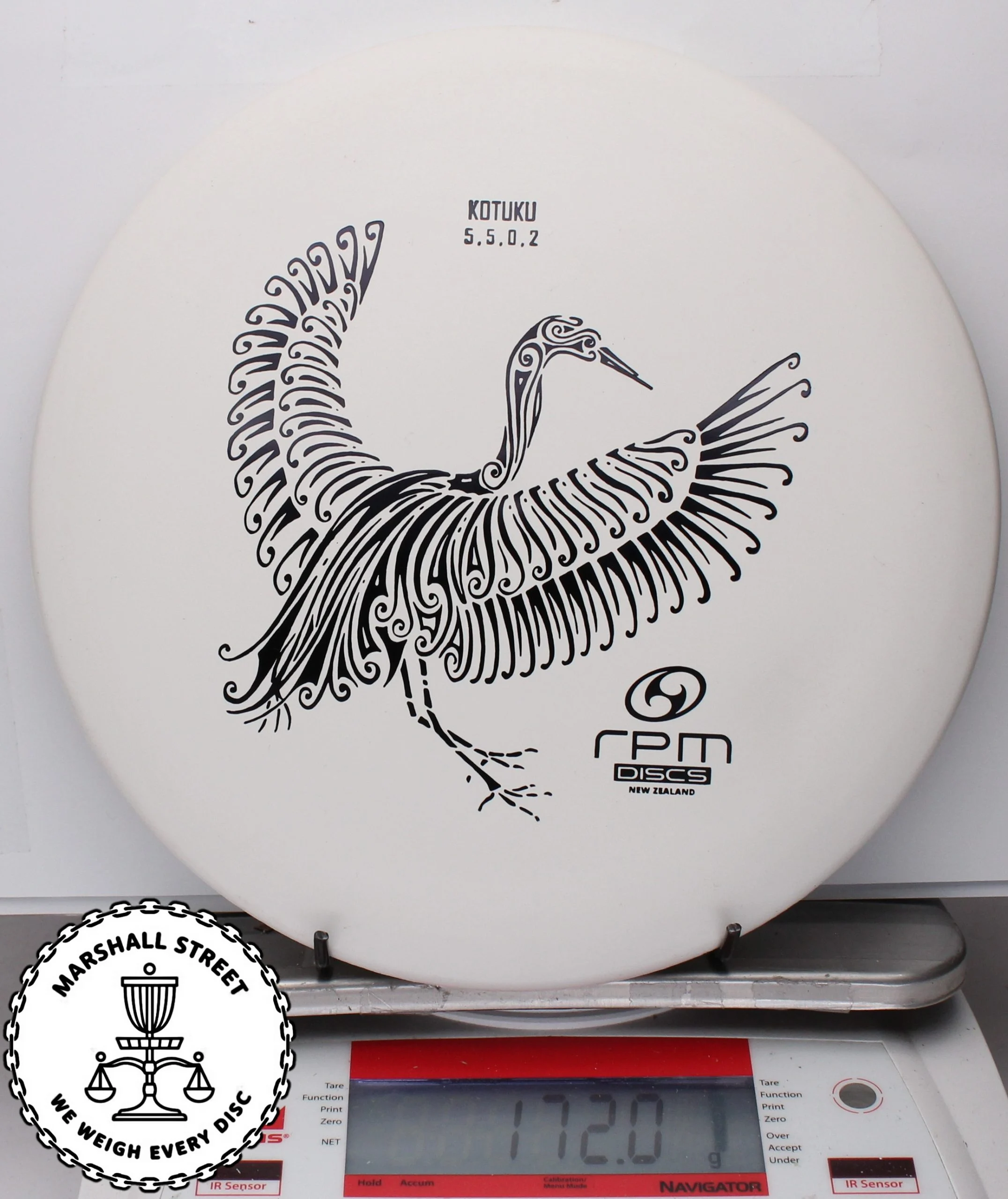 155539-2.jpg Magma Kotuku, Medium - #37 White, 172