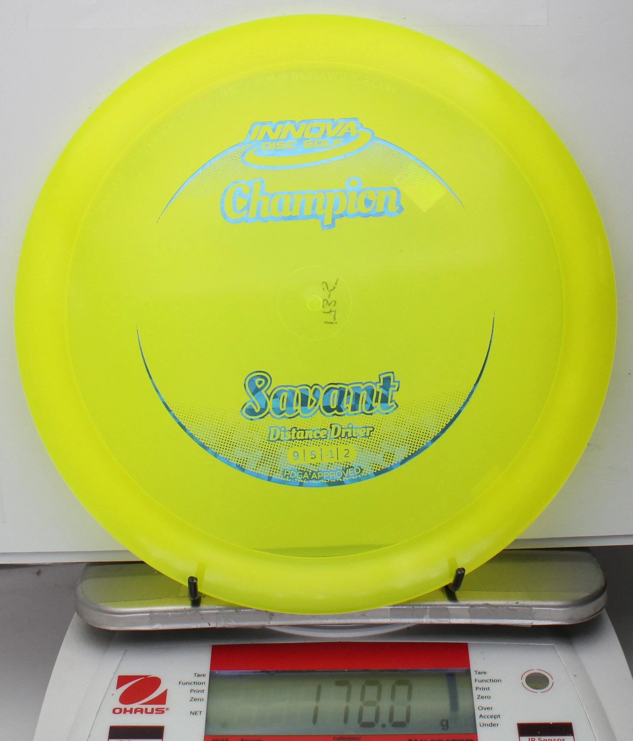 166610.jpg Champion Savant - #15 NYellow, 178