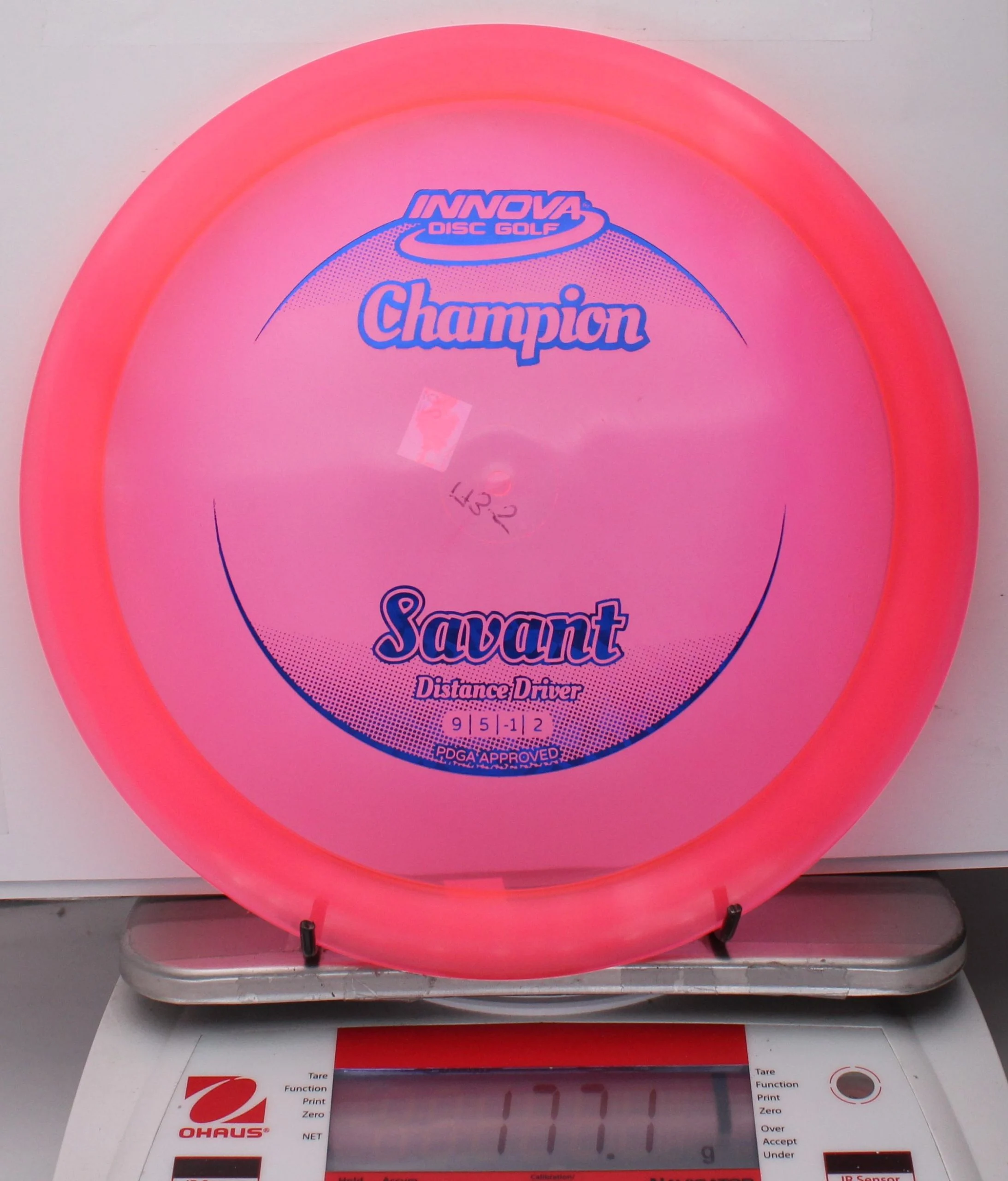 166621.jpg Champion Savant - #26 Pink, 177