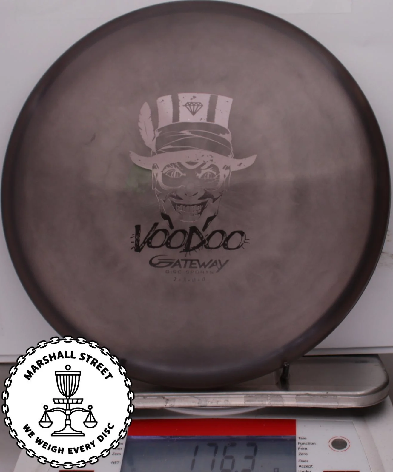 224487.jpg Diamond Voodoo - #01 Smokey, 176
