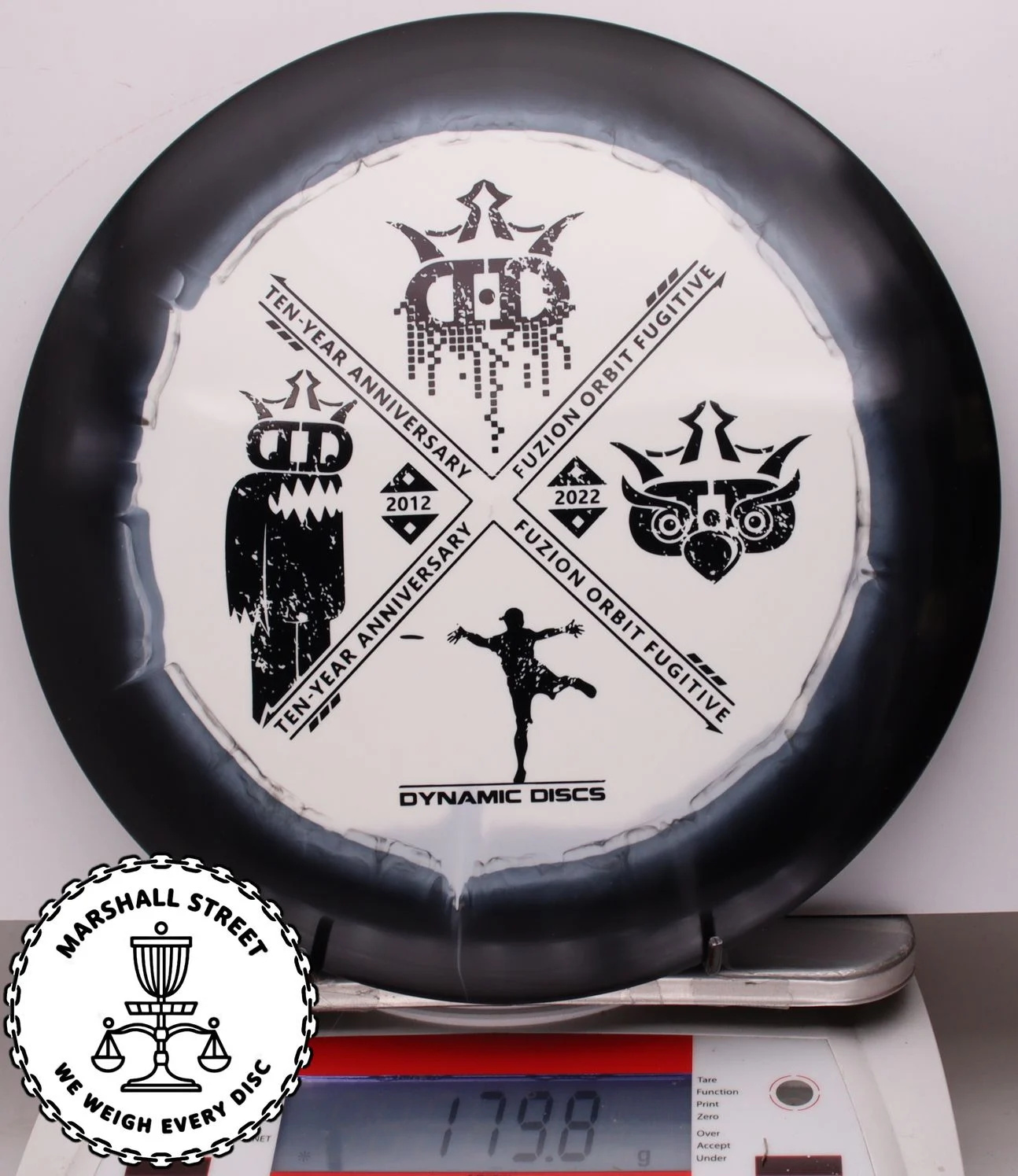 232574.jpg Fuzion Orbit Fugitive, 10 Year - #15 Black, 180