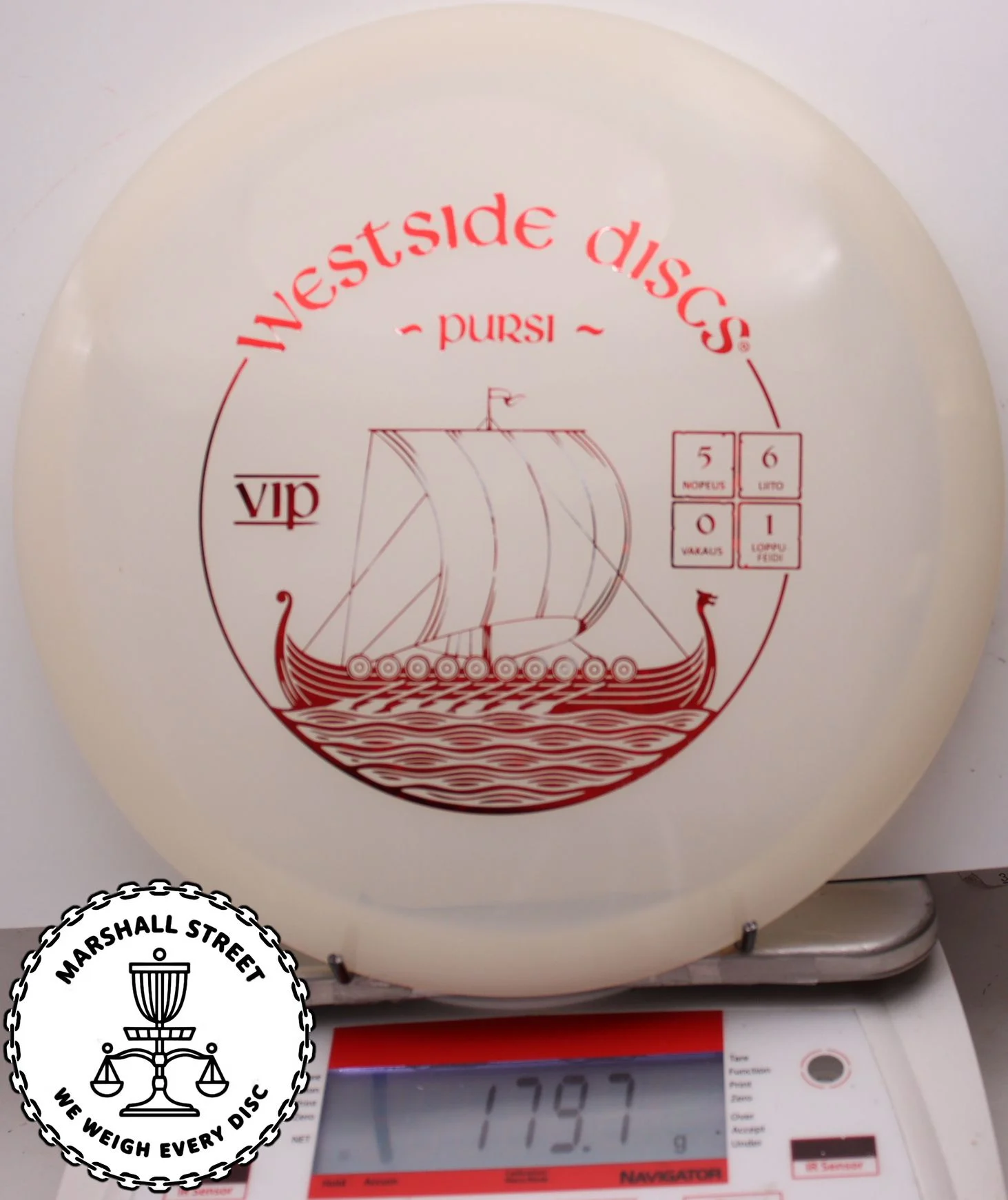 312520.jpg VIP Warship, Finnish Stamp - #17 White, 180