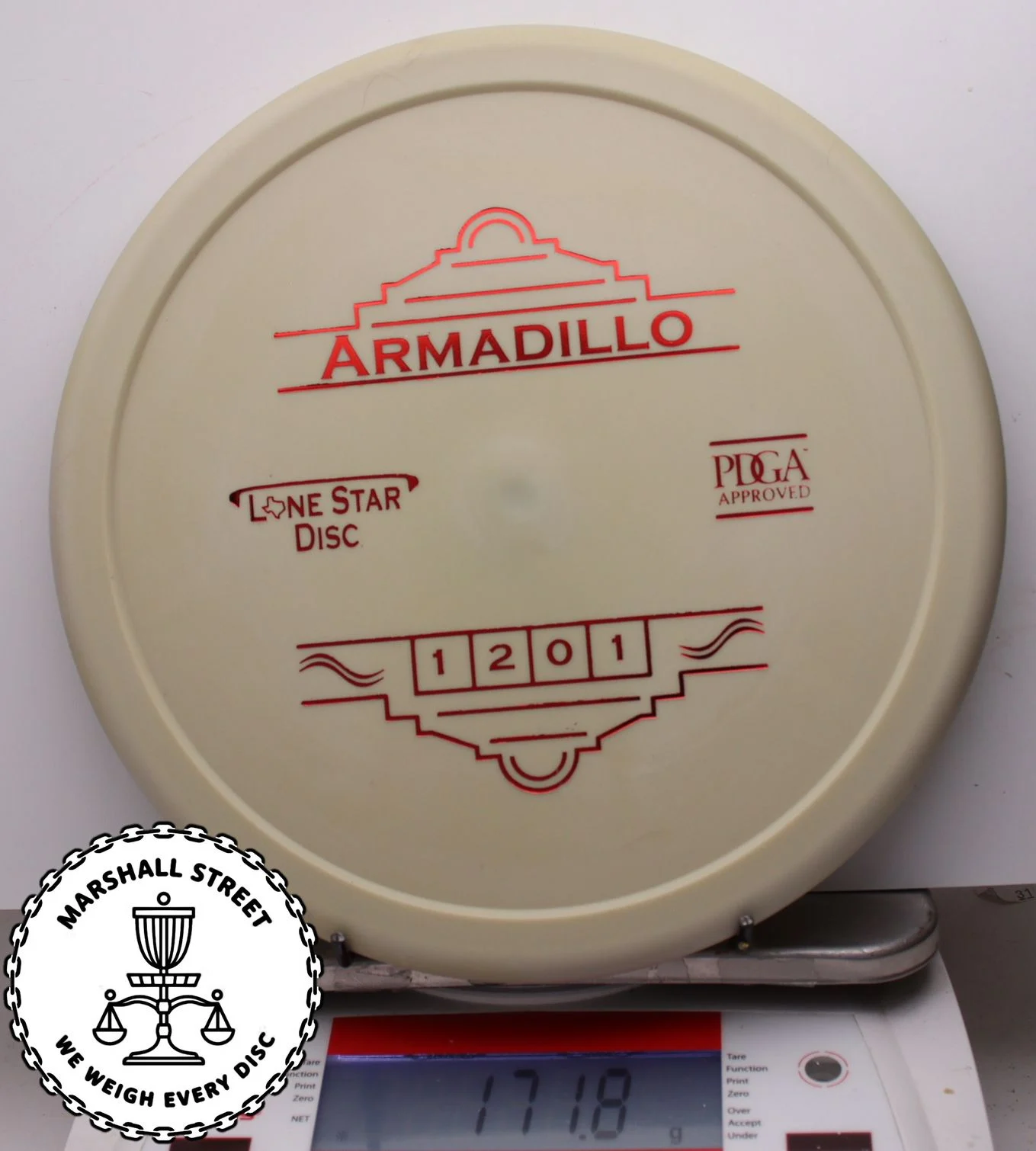 319119.jpg Armadillo, Victor 2 - #47 Sand, 172