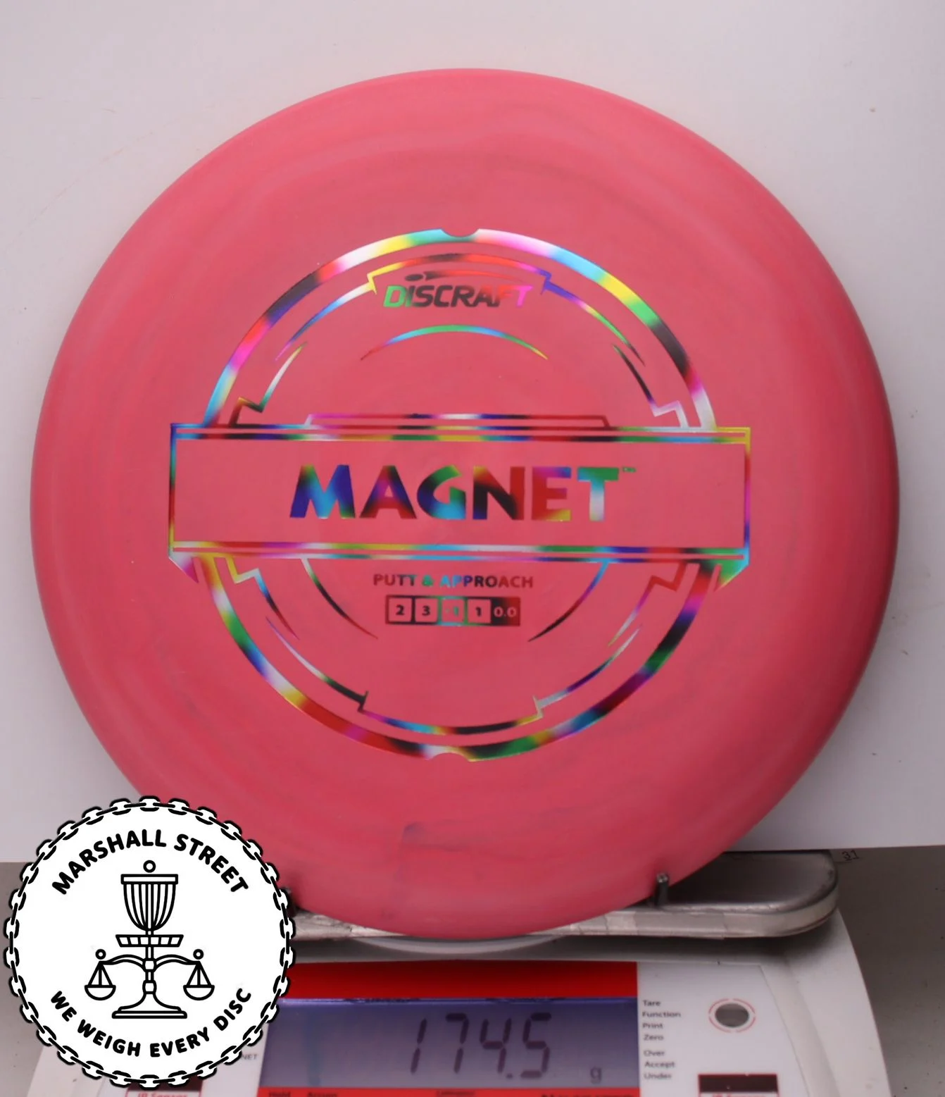 321104.jpg Putter Line Hard Magnet - #33 Maroon, 174