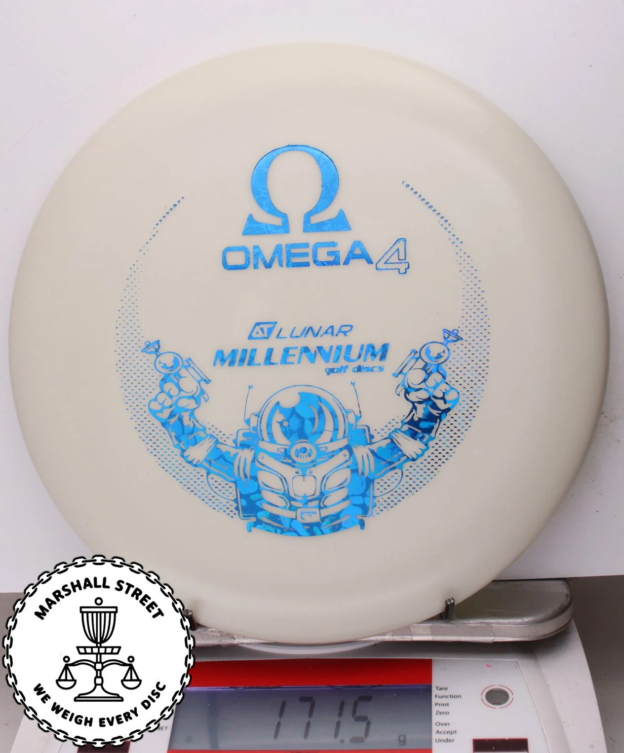345702.jpg Delta-T Lunar Omega4 - #33 WhiteGlo, 171