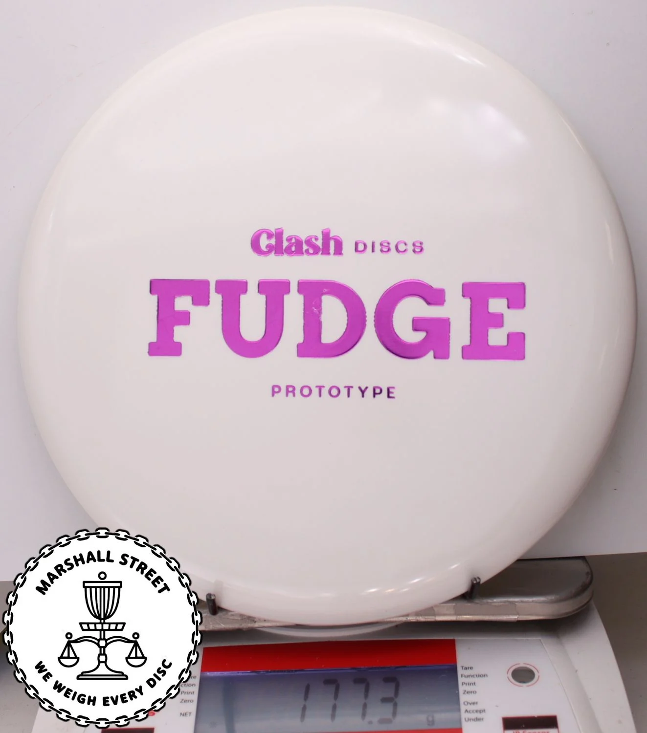 351483.jpg Steady Fudge - #24 WhitePro, 177