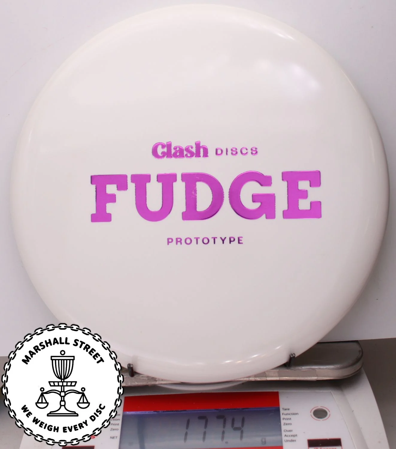 351485.jpg Steady Fudge - #26 WhitePro, 177