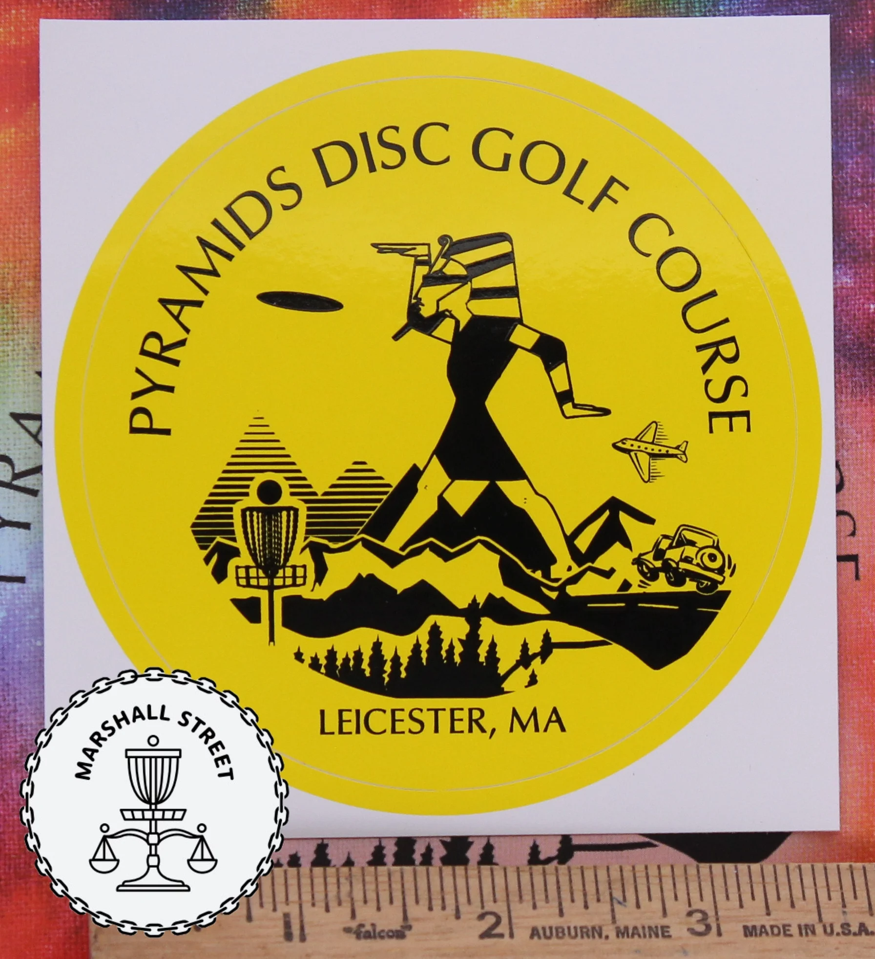 013697 Pyramids DG Course Sticker - Yellow Black 3.5"