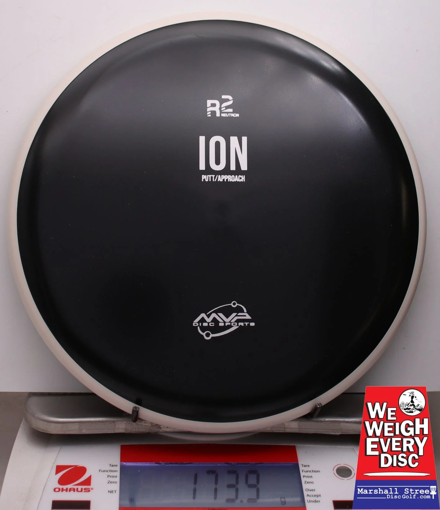 015918 R2 Neutron Ion - #74 W-Black, 174