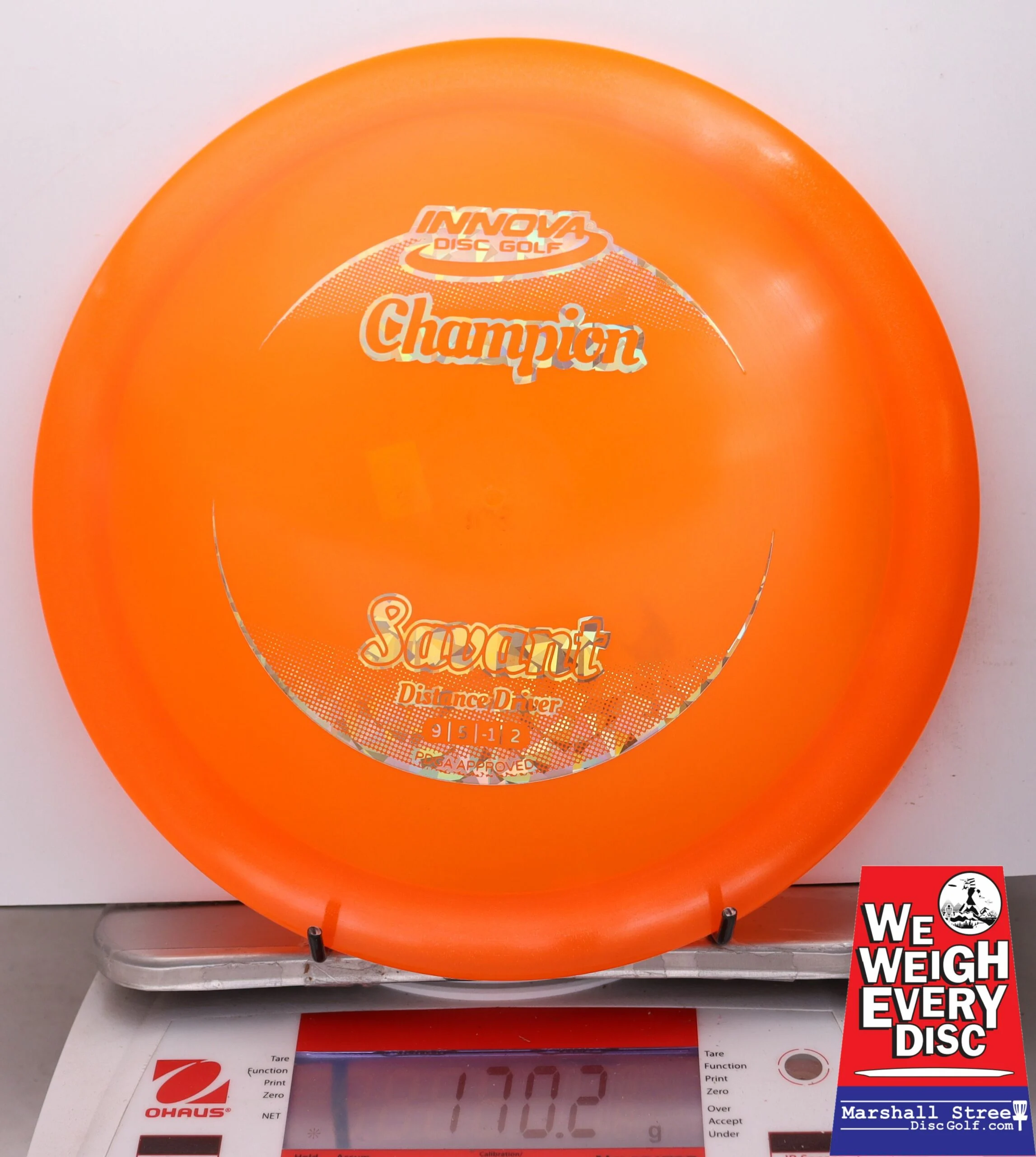 037371 Champion Savant - #04 Orange, 170