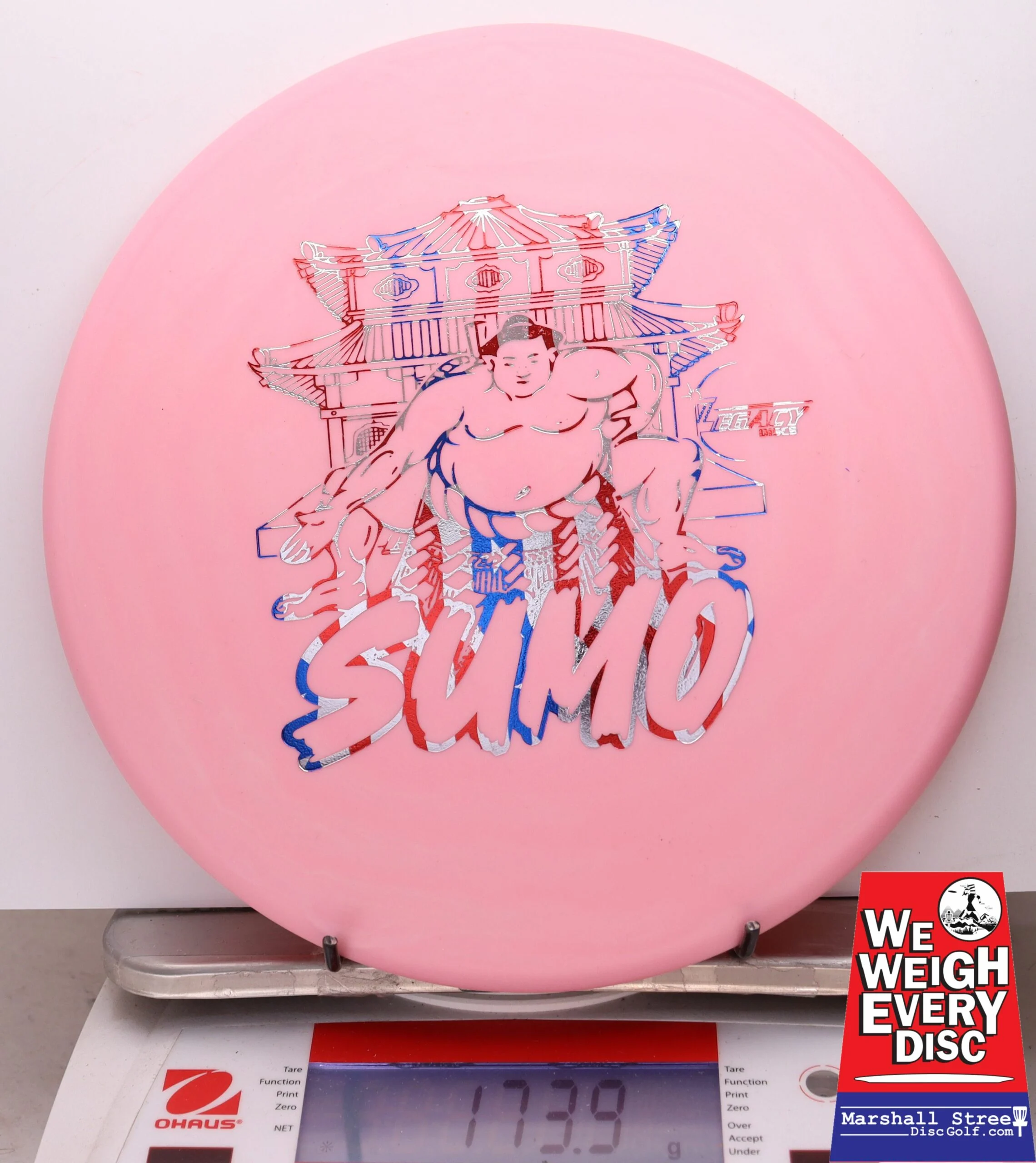 052977 Gravity Sumo, 1st Run - #11 Pink, 174