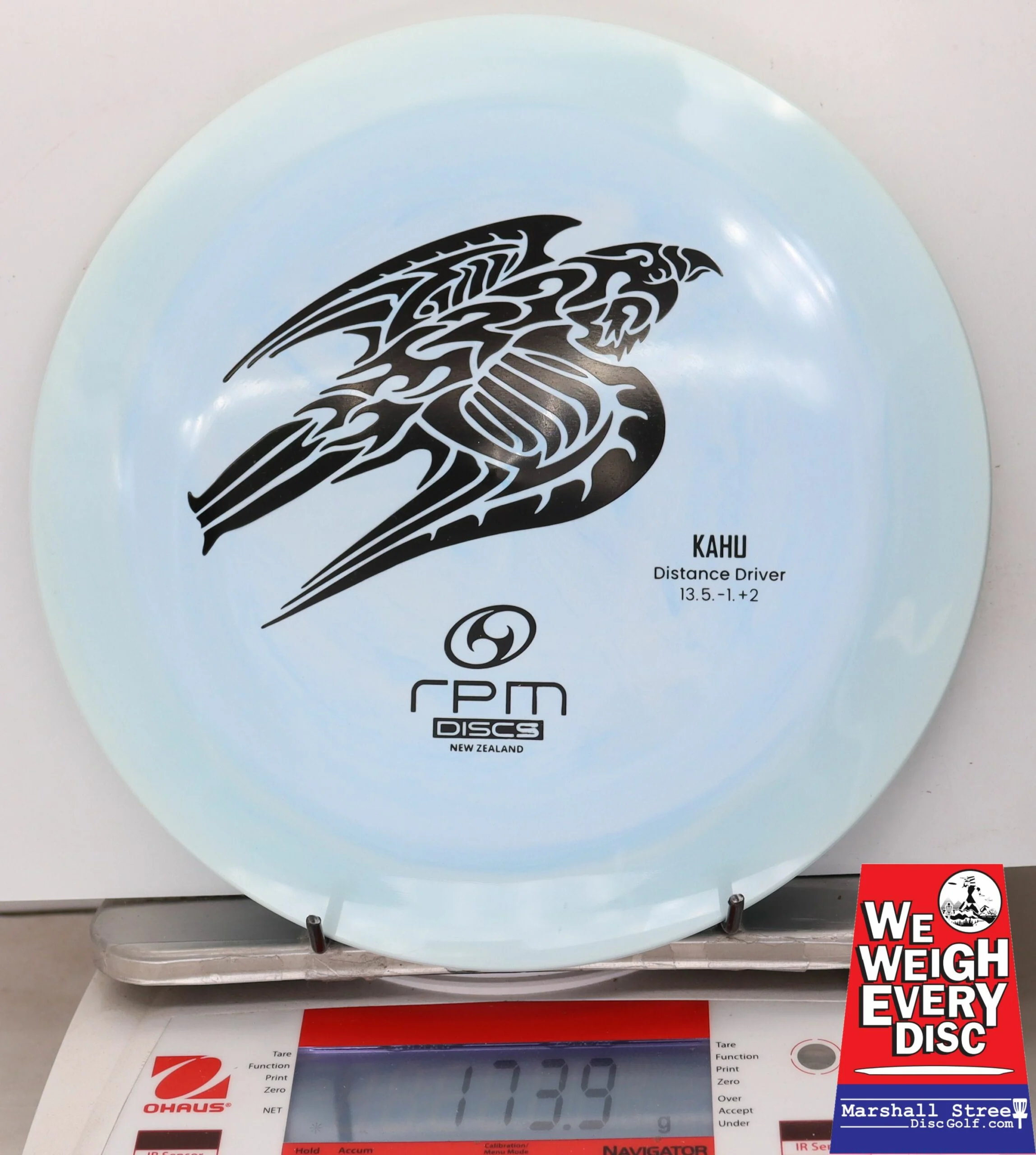 068698 Atomic Kahu - #33 BarelyBlue, 174