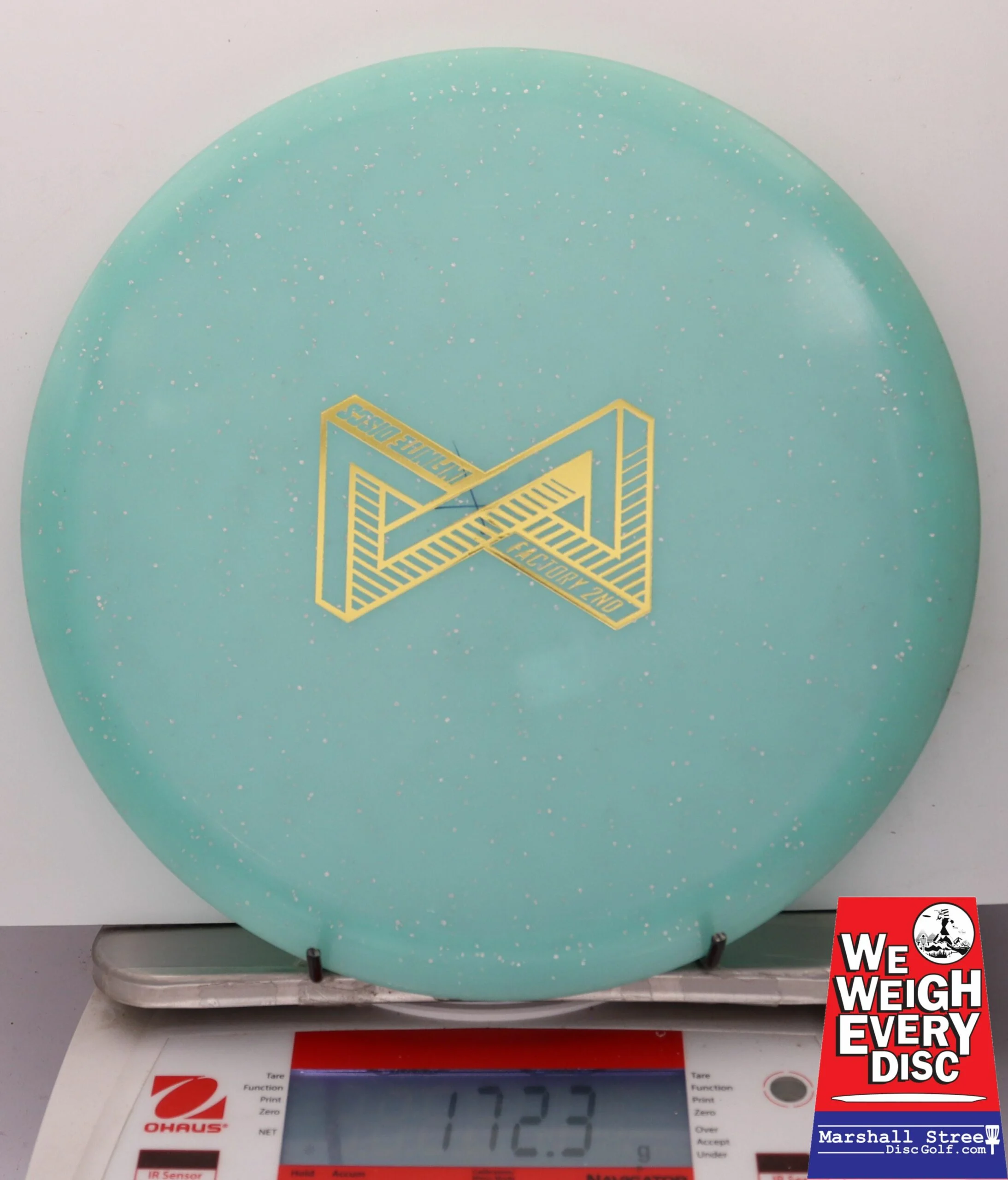 109507 X-Out Metal Flake Glow C-Blend Ra - #04 LtBluGlow, 172