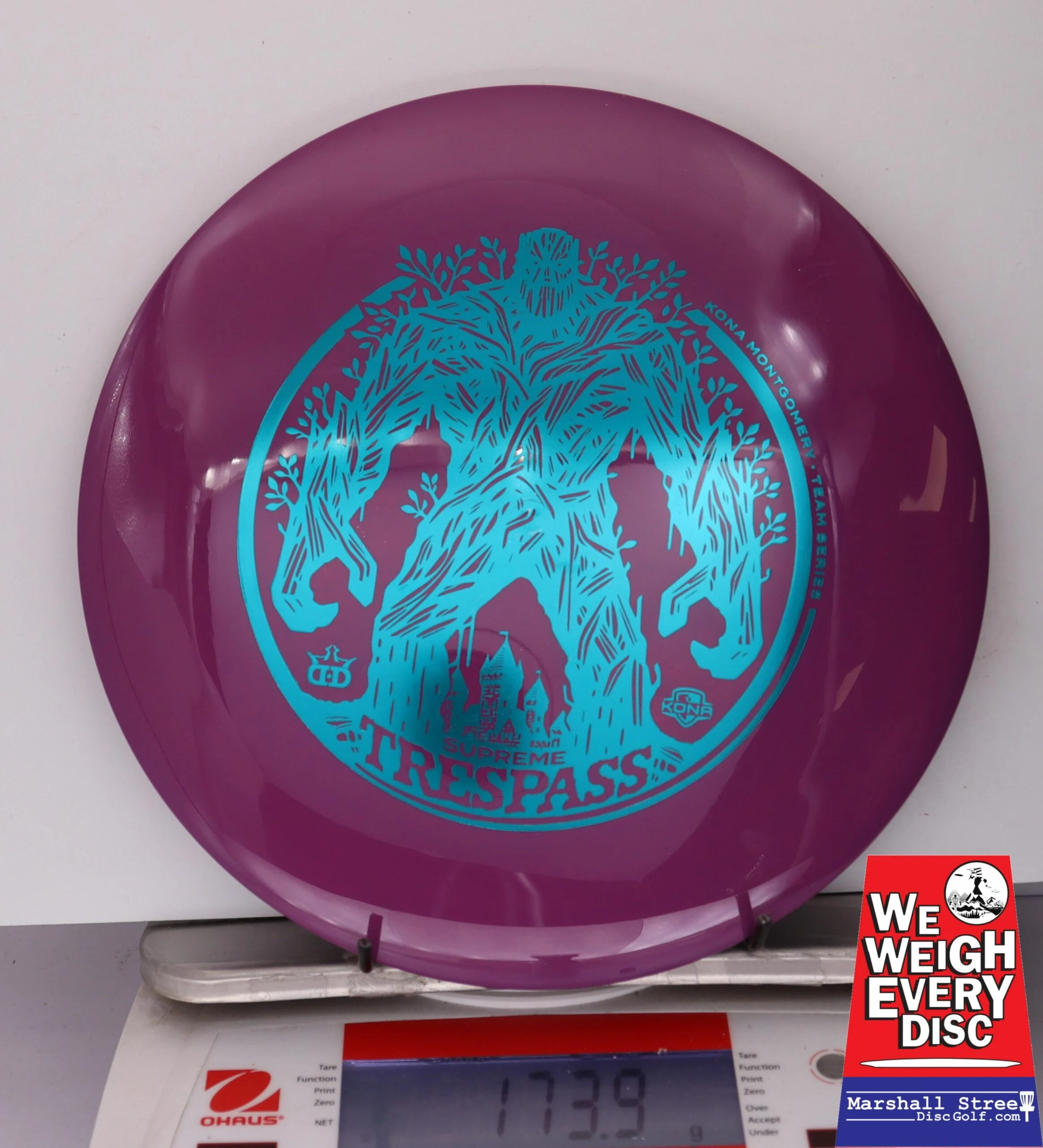 109929 Supreme Trespass, Kona Montgomery 2024 - #05 Plum, 174