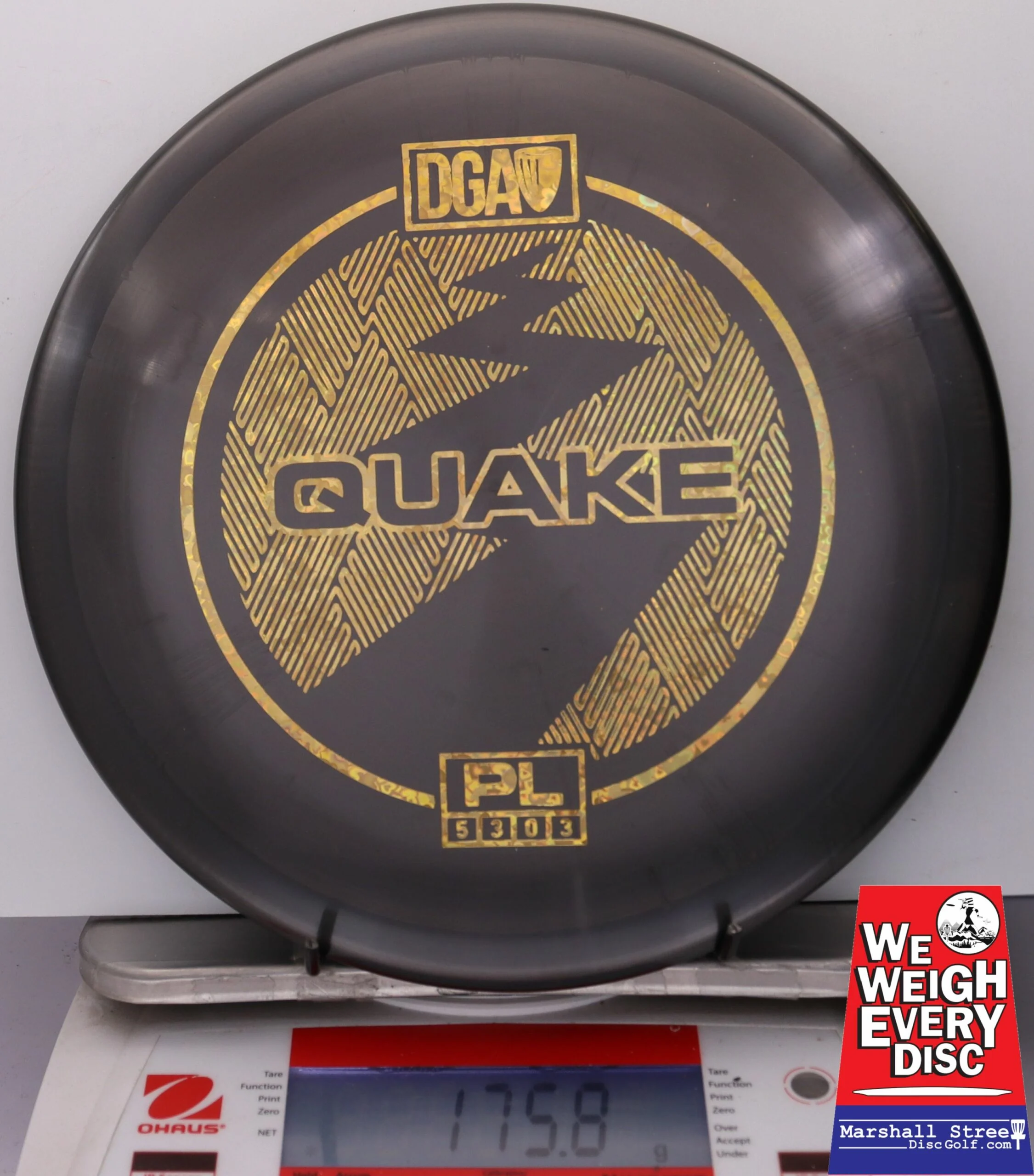 110052 P-Line Quake - #28 Black, 176
