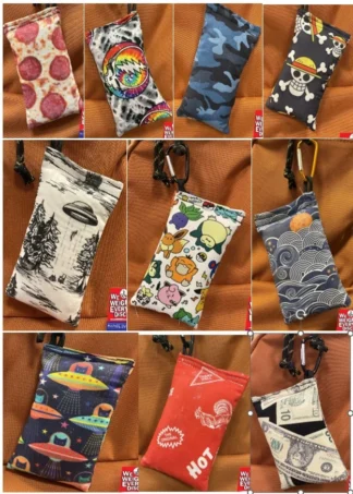 Chalky Bags with Carabiner