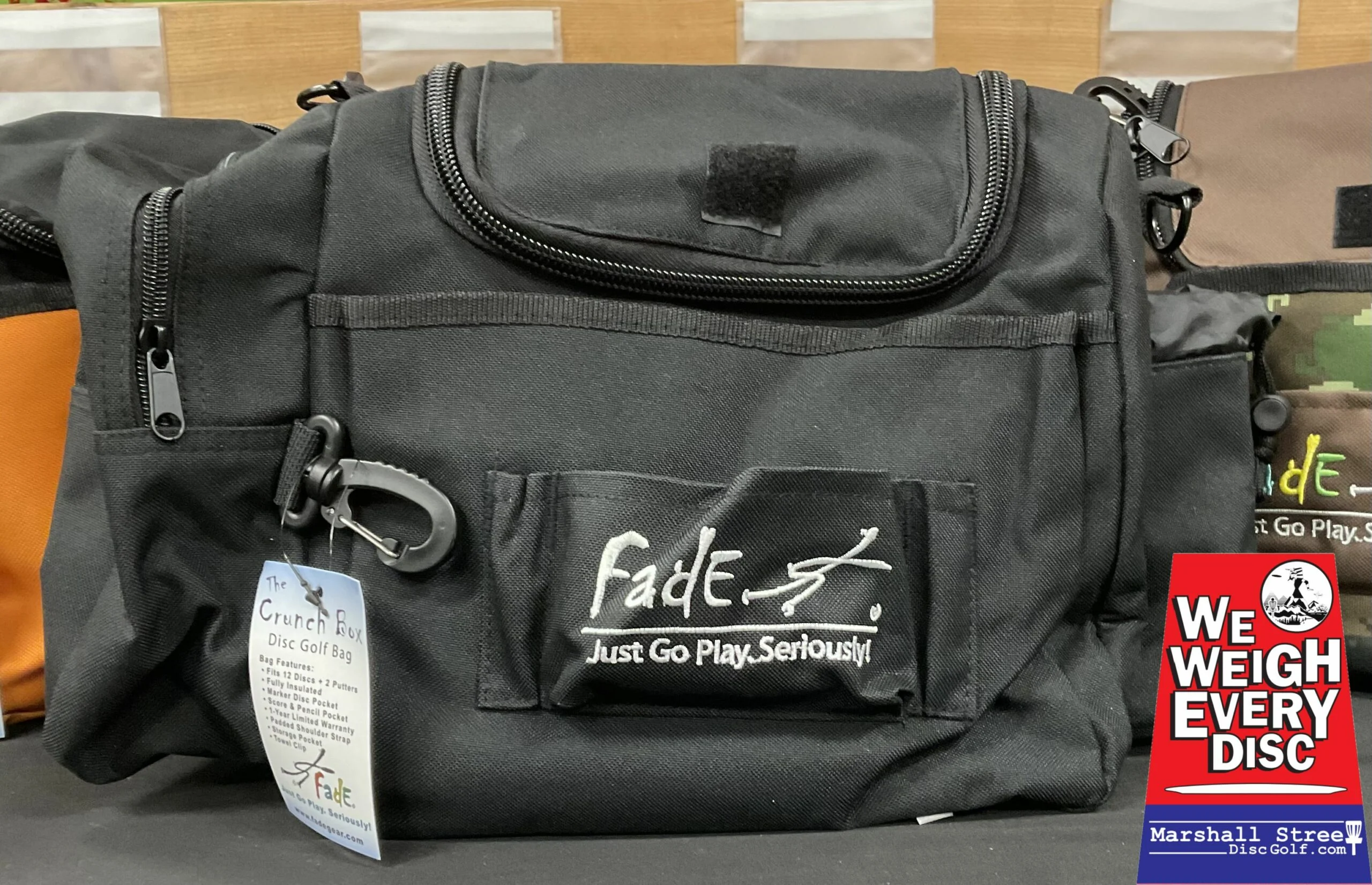 Fade Crunch Box Disc Golf Bag - Image 7
