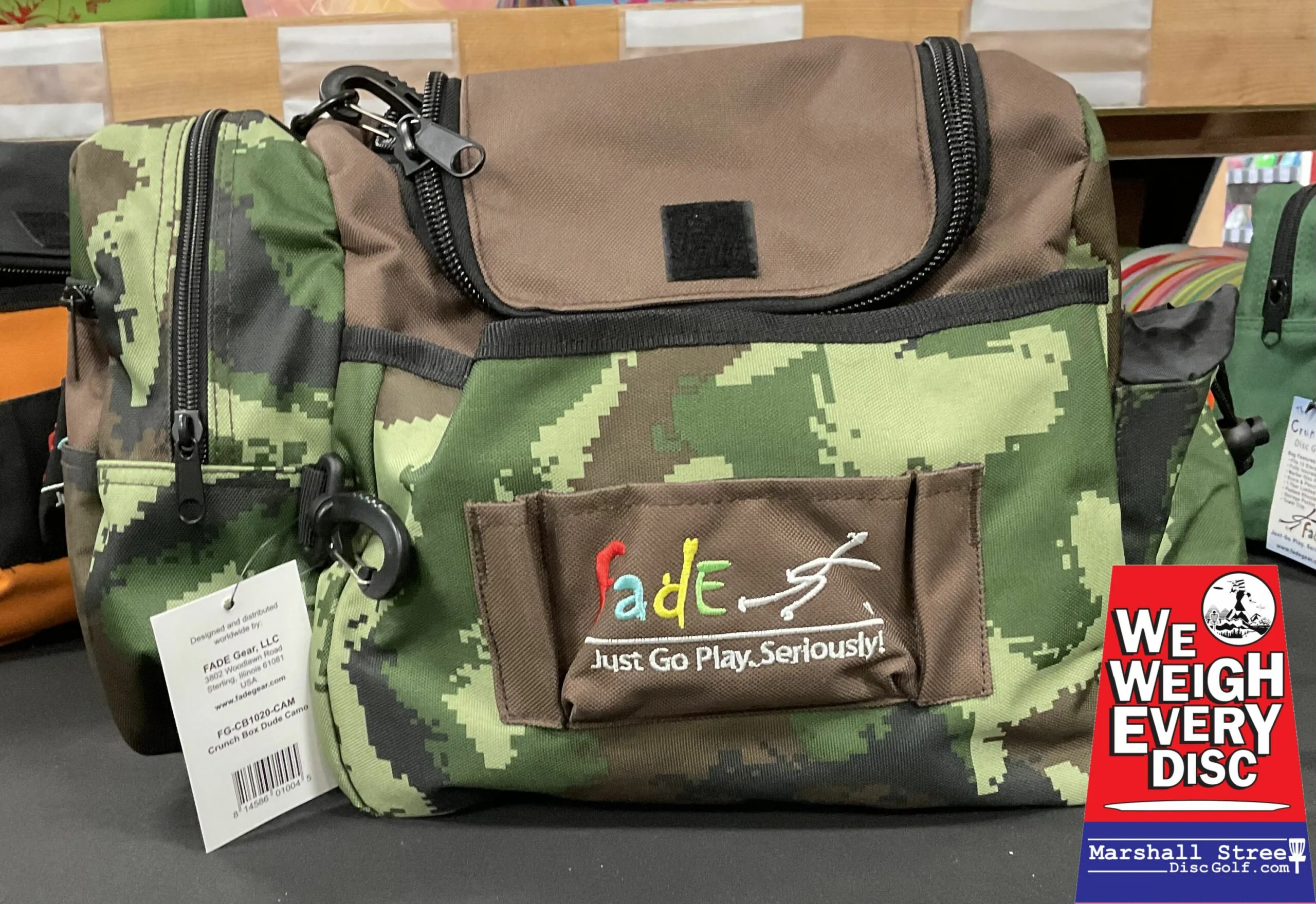 Fade Crunch Box Disc Golf Bag - Image 6